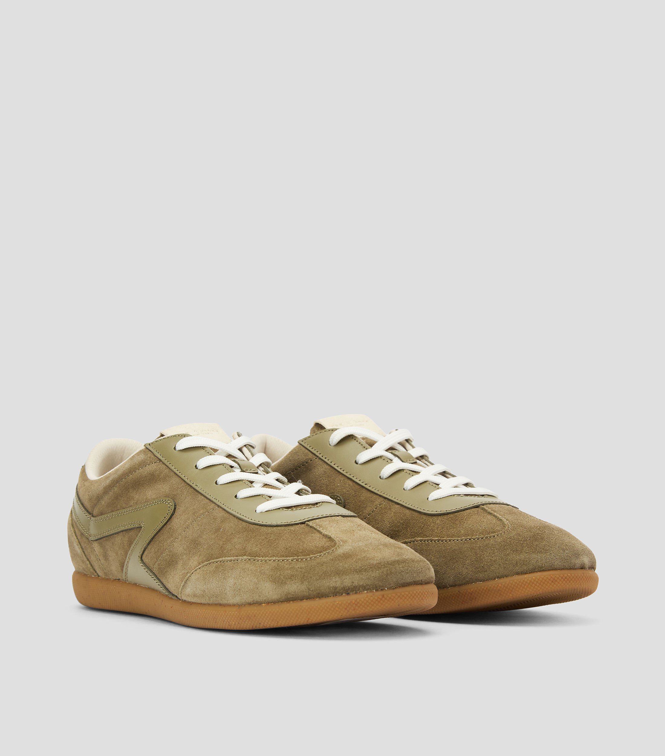Tenis casuales en piel Retro Legacy Trainer Hombre