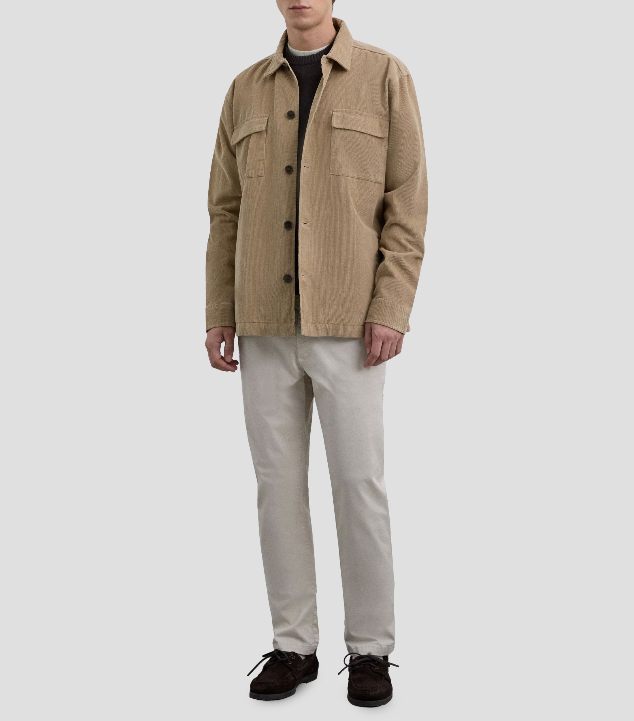 Pantalón casual tipo chino Hombre