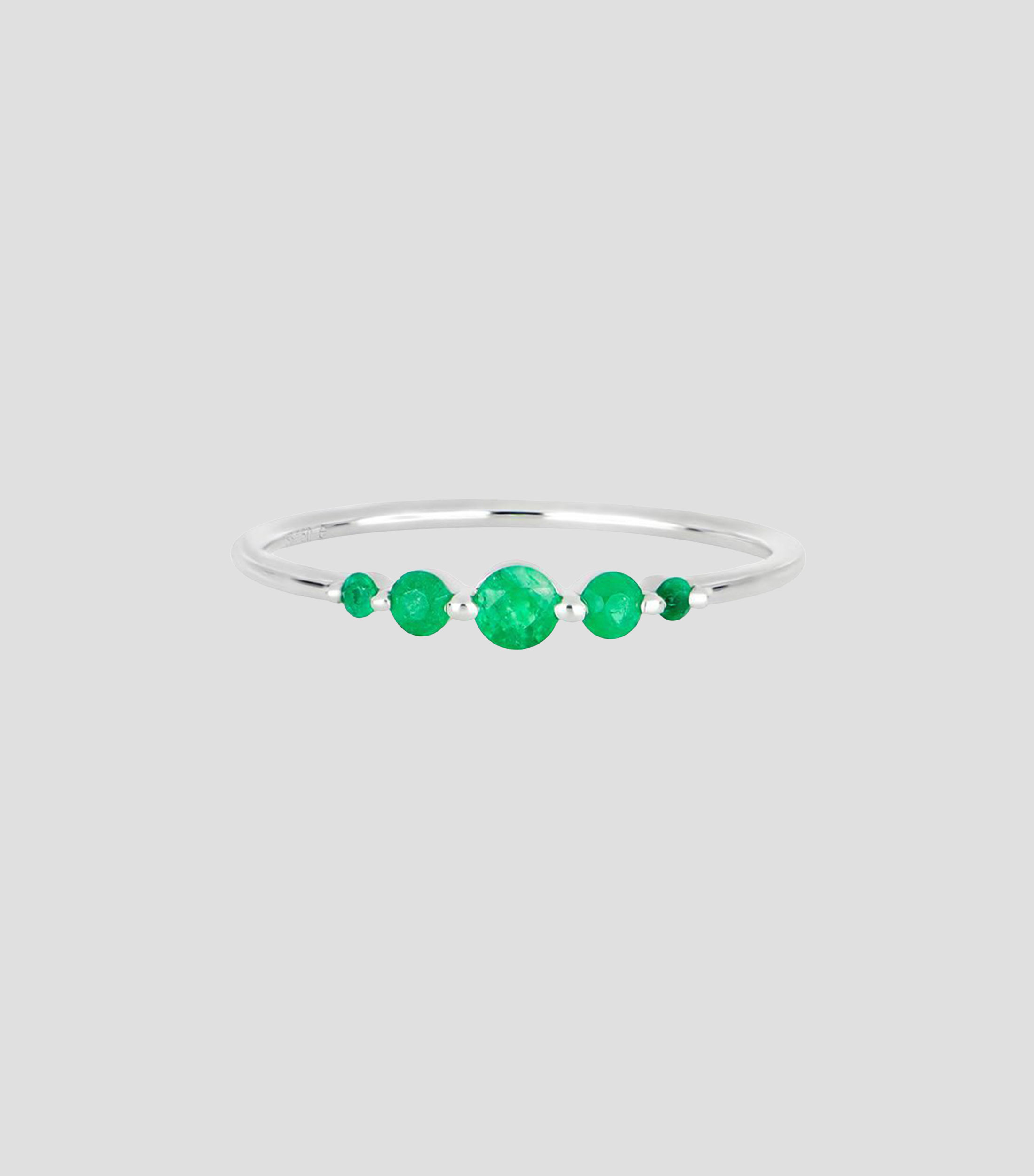 Anillo en Oro blanco de 18 Kilates con Esmeraldas Mujer