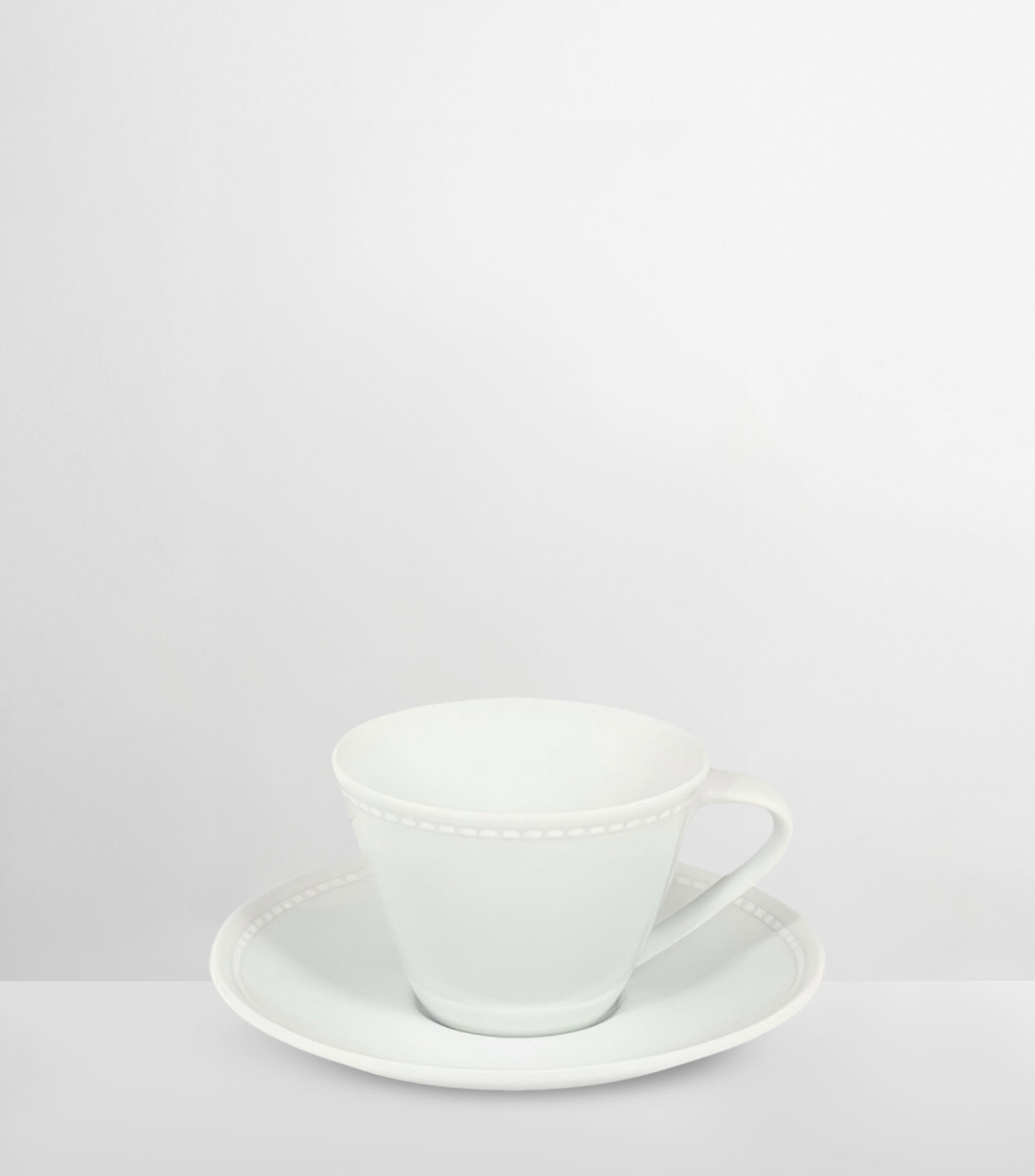 Taza con platillo, 210 ml