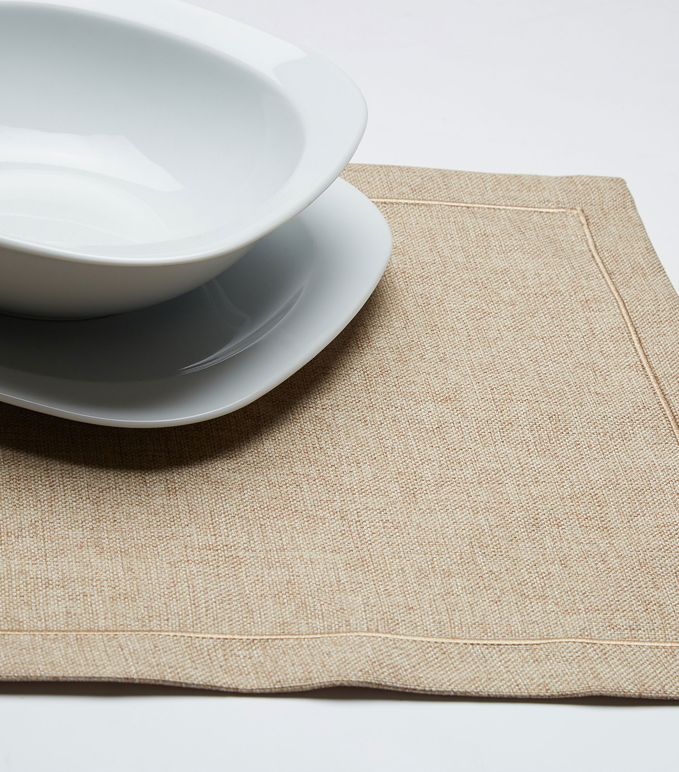 Duna Beige Mantel Individual