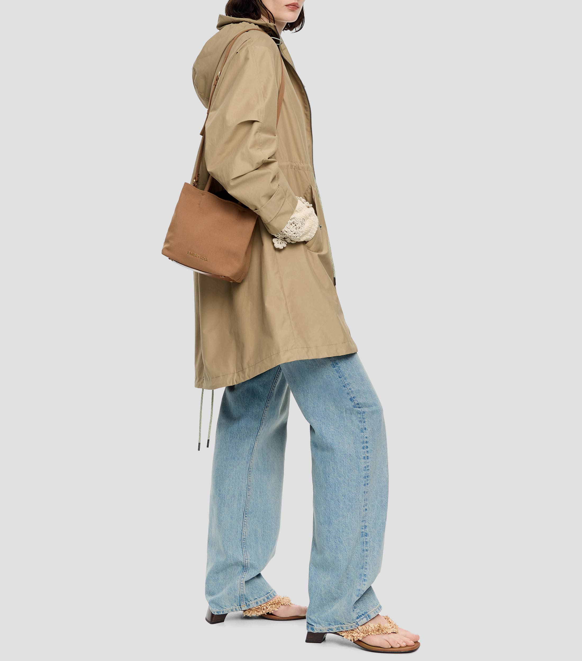 Bolsa crossbody Chihuahua pequeno gabardina canela Mujer