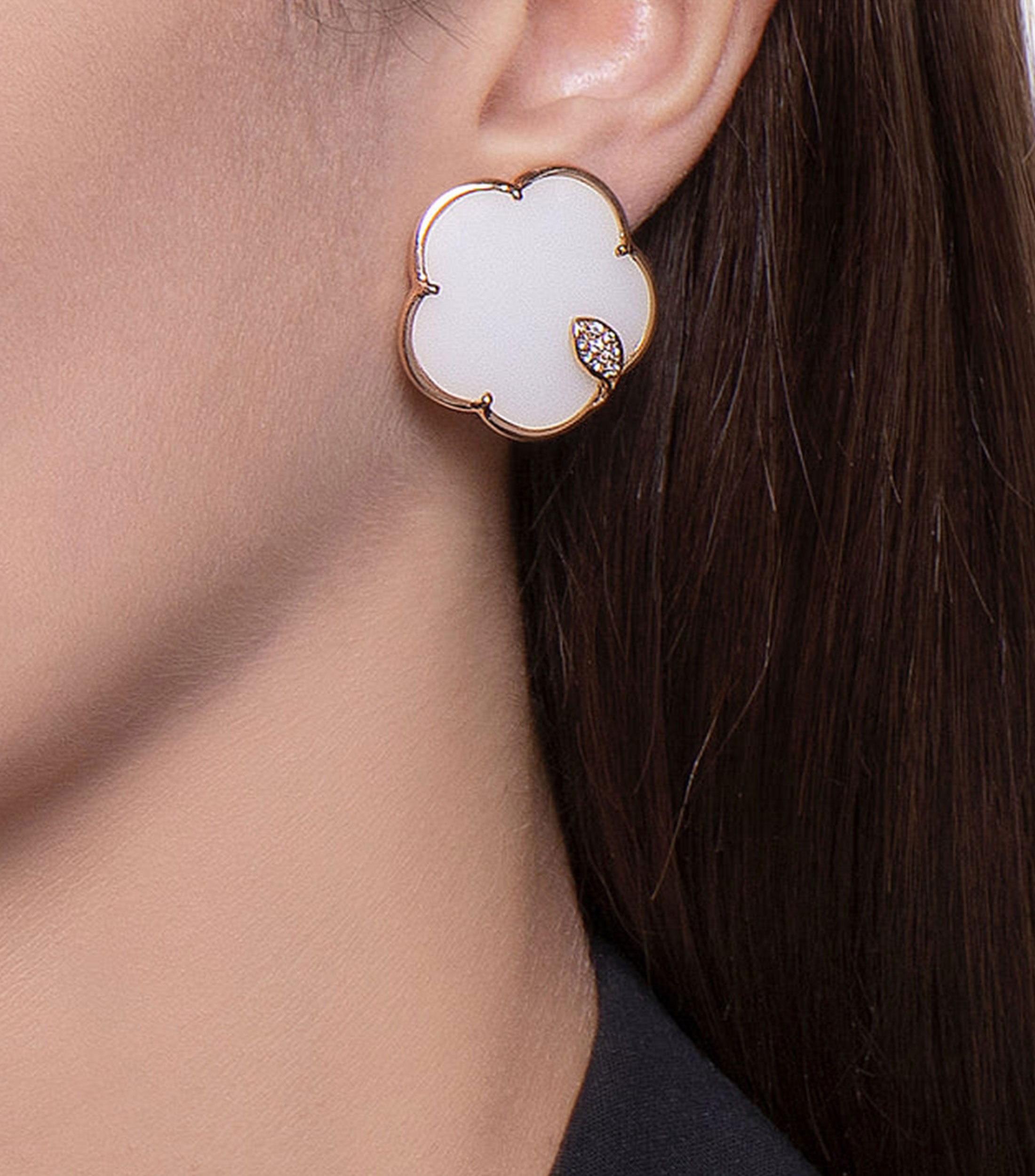 Aretes en oro rosa de 18 Kilates en forma de flor Ton Joli Mujer