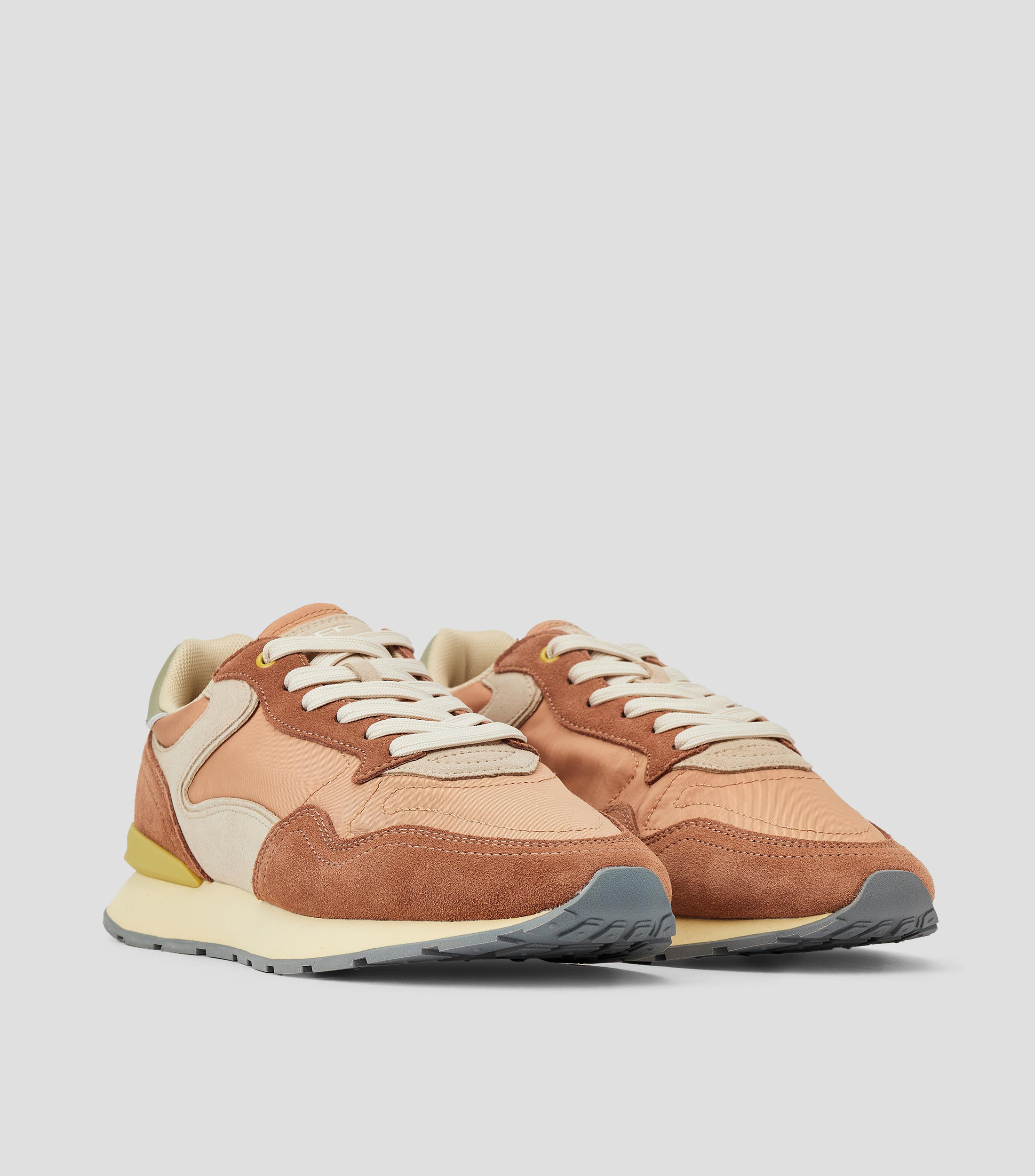 Tenis casuales City Retro en piel y textil Hombre