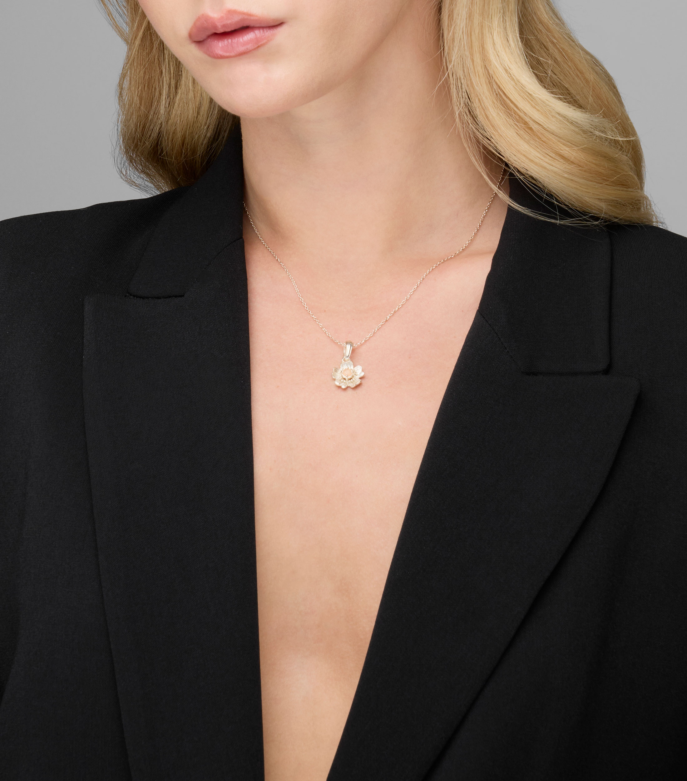 Dije de flor con cadena en plata .925 y topacio Florecer Mujer