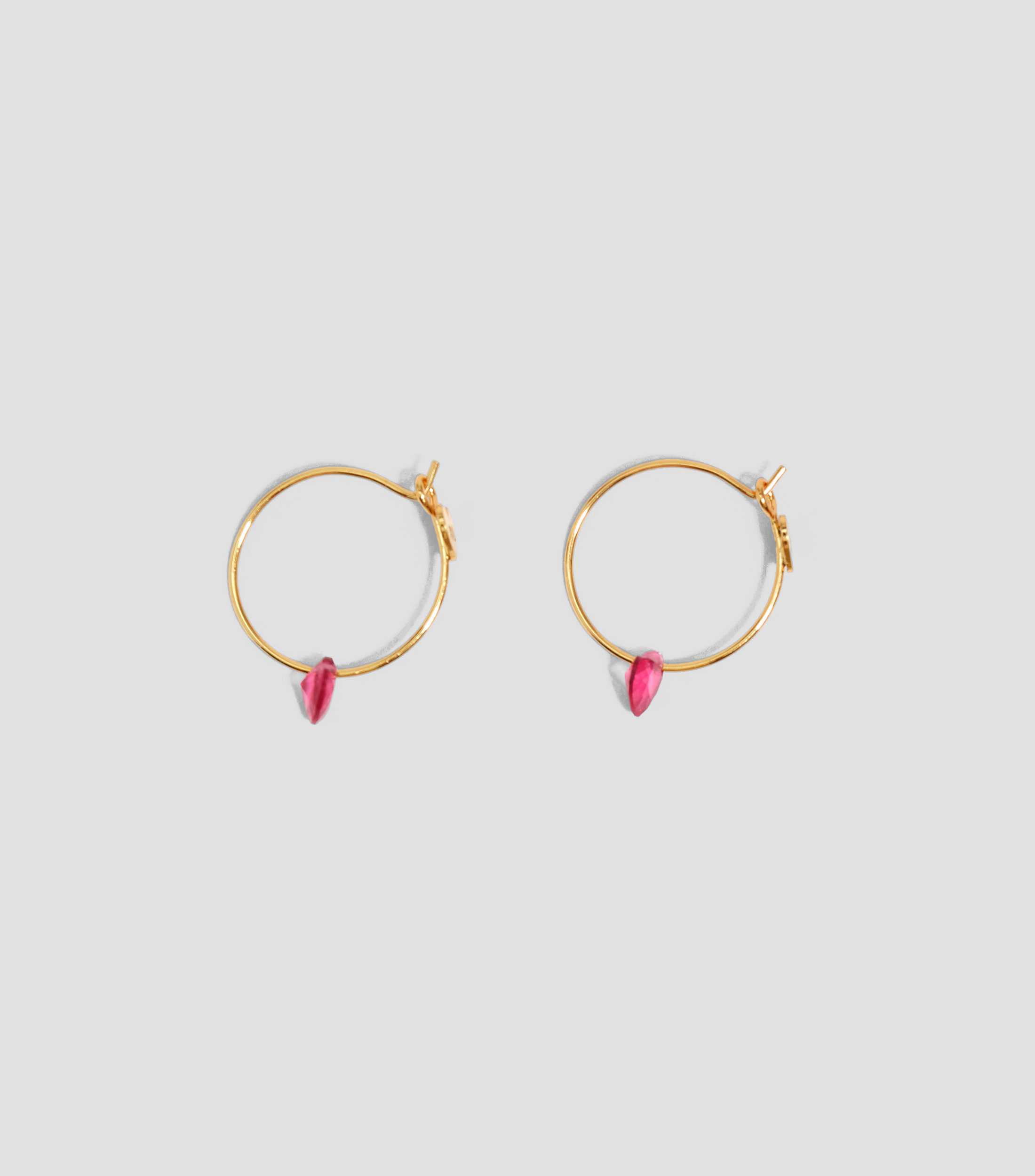 Aretes de Aro con Corazon de Cristal Mujer
