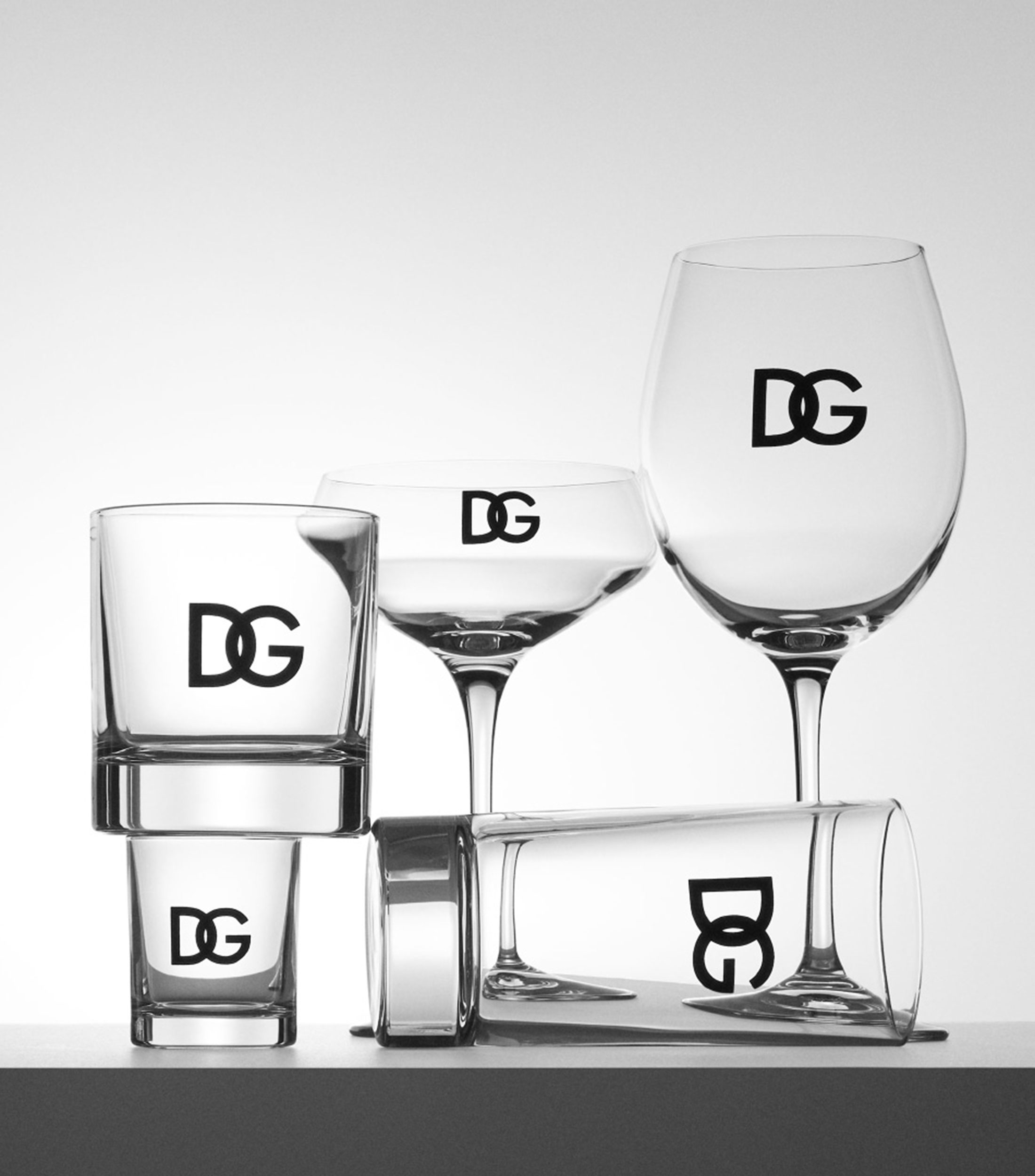 Set 2 vasos para agua DG Logo