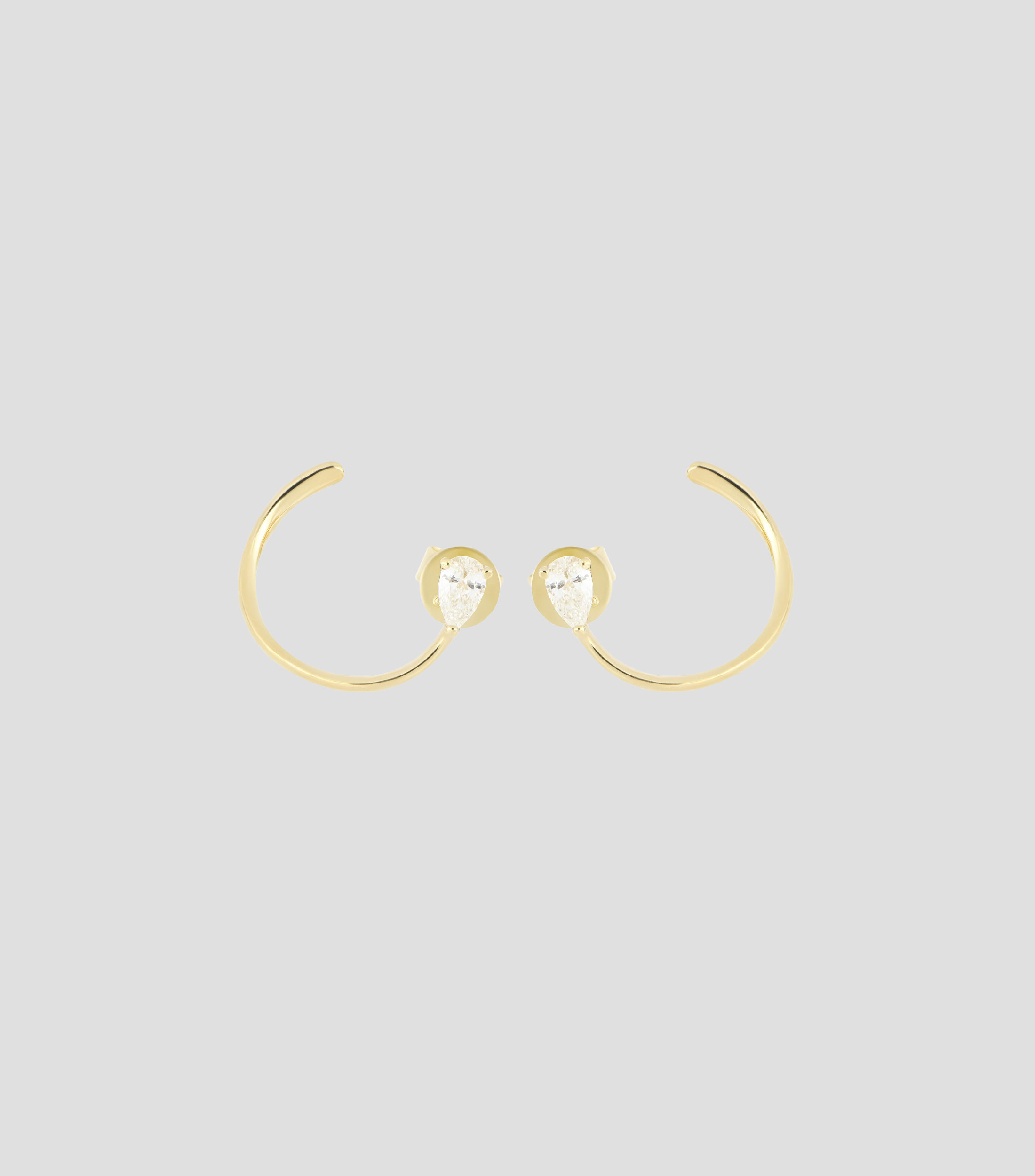 Aretes en Oro amarillo de 18 Kilates con Diamante Mujer