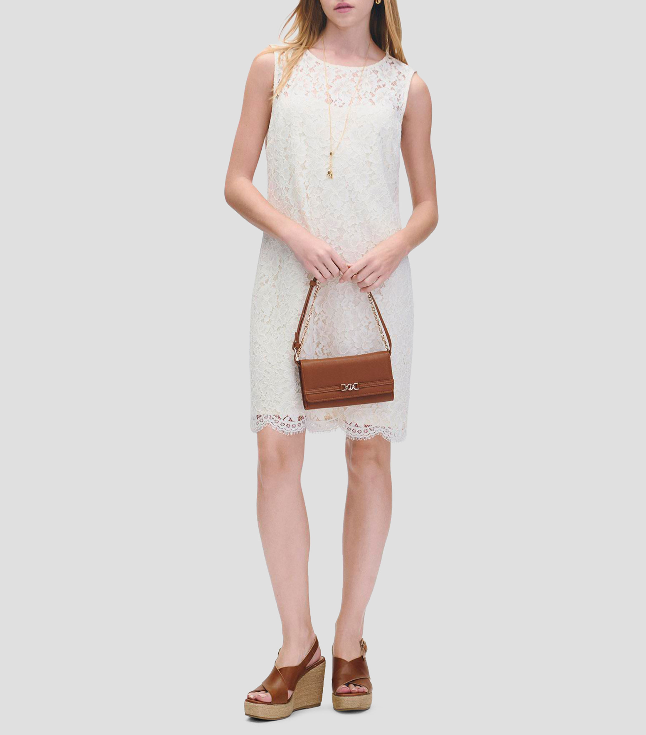 Vestido silueta h encaje de punto floral escote redondo Mujer