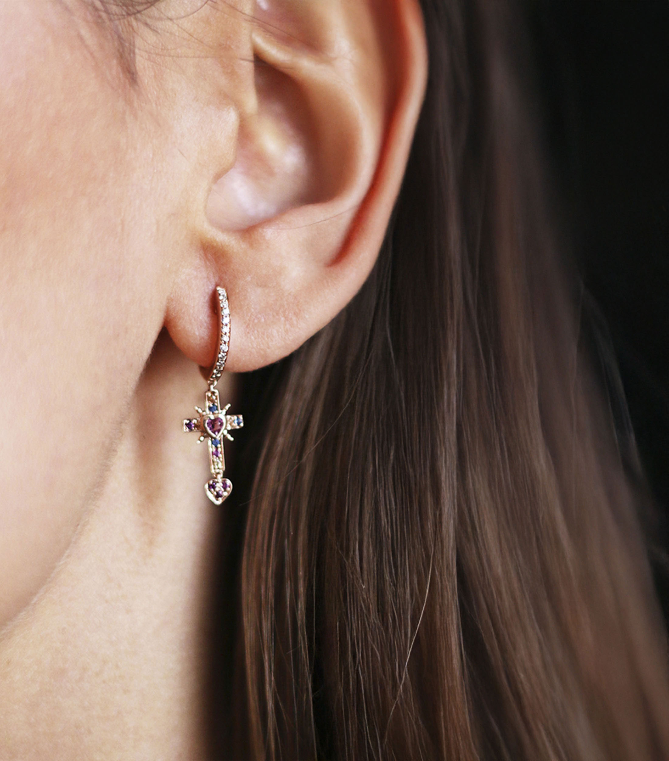 Pendientes en oro rosa 18 Kts con zafiros y diamantes Mujer