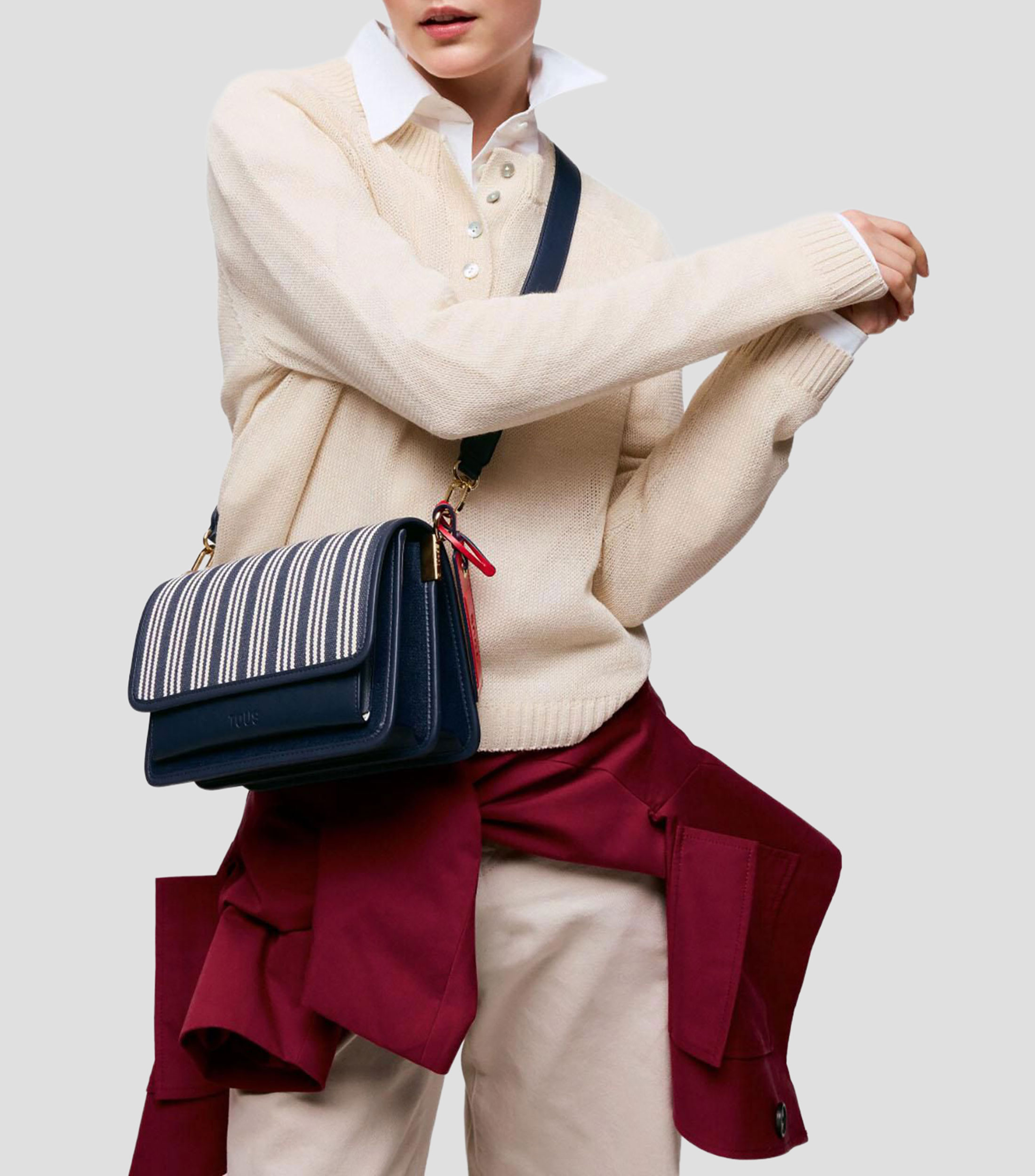Bolsa Crossbody Audree Soft con franjas Mujer