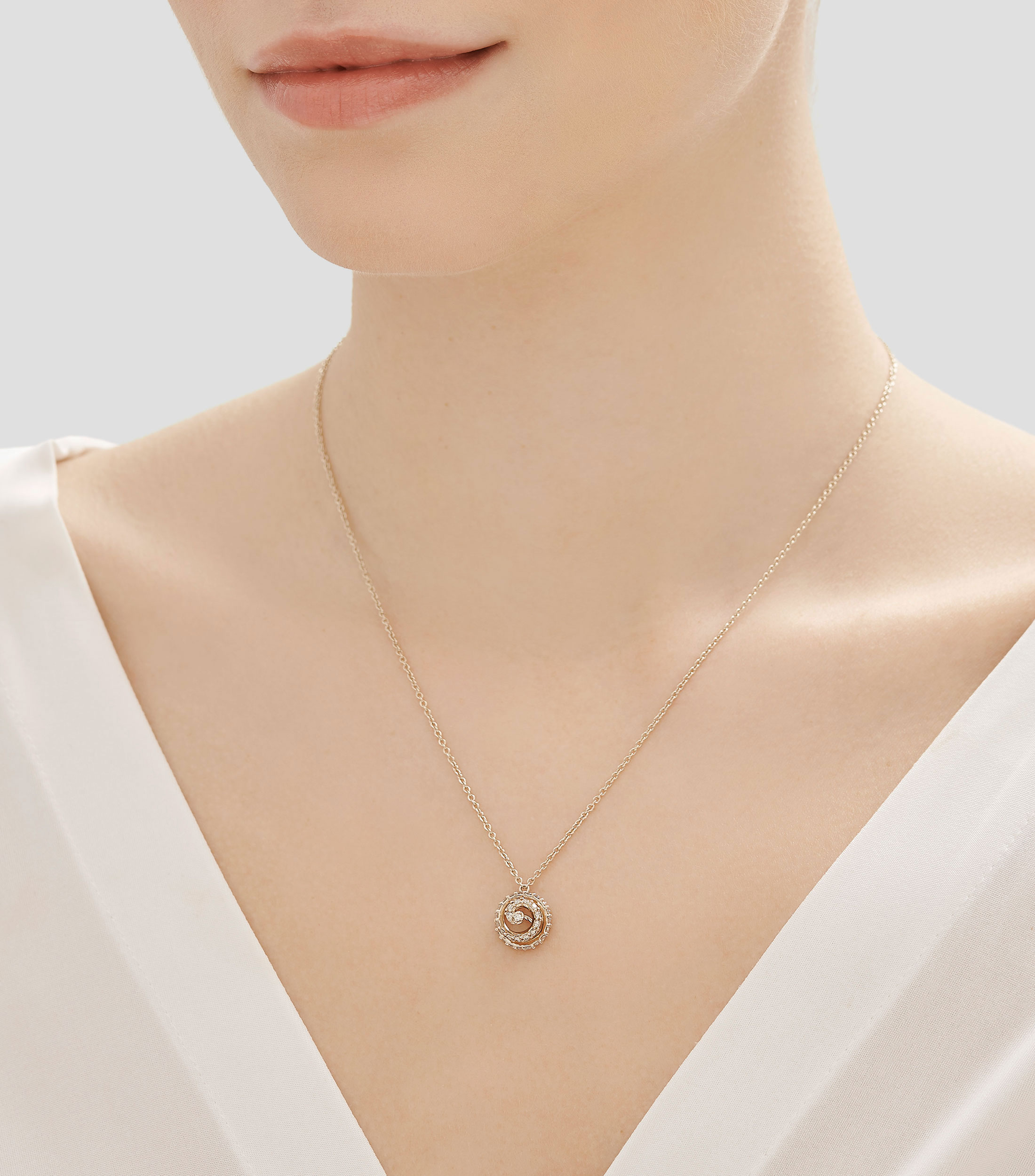 Collar en Oro de 18 Kilates Mujer