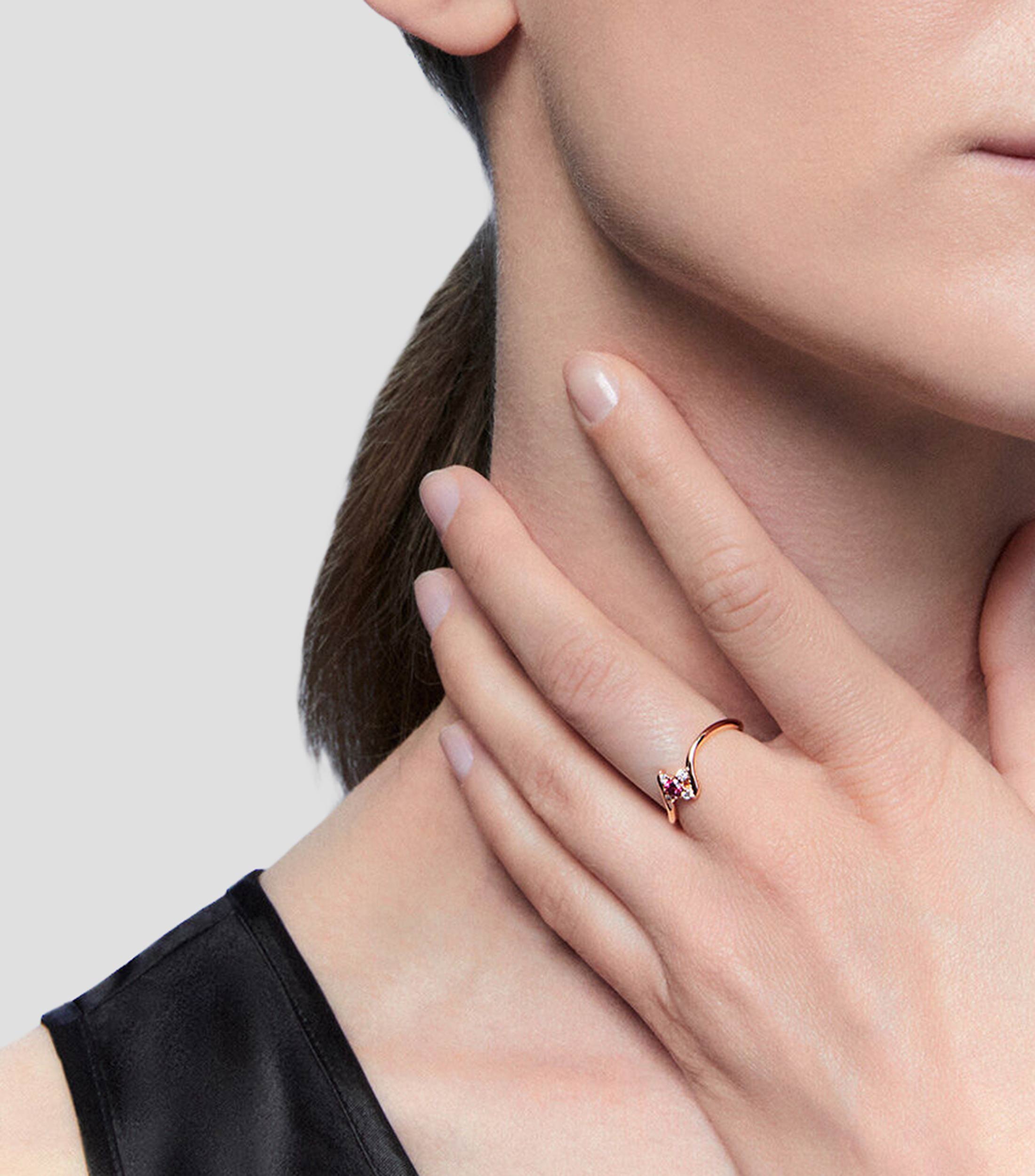 Anillo en Oro rosa de 18 Kilates Saiph con Rubi Mujer