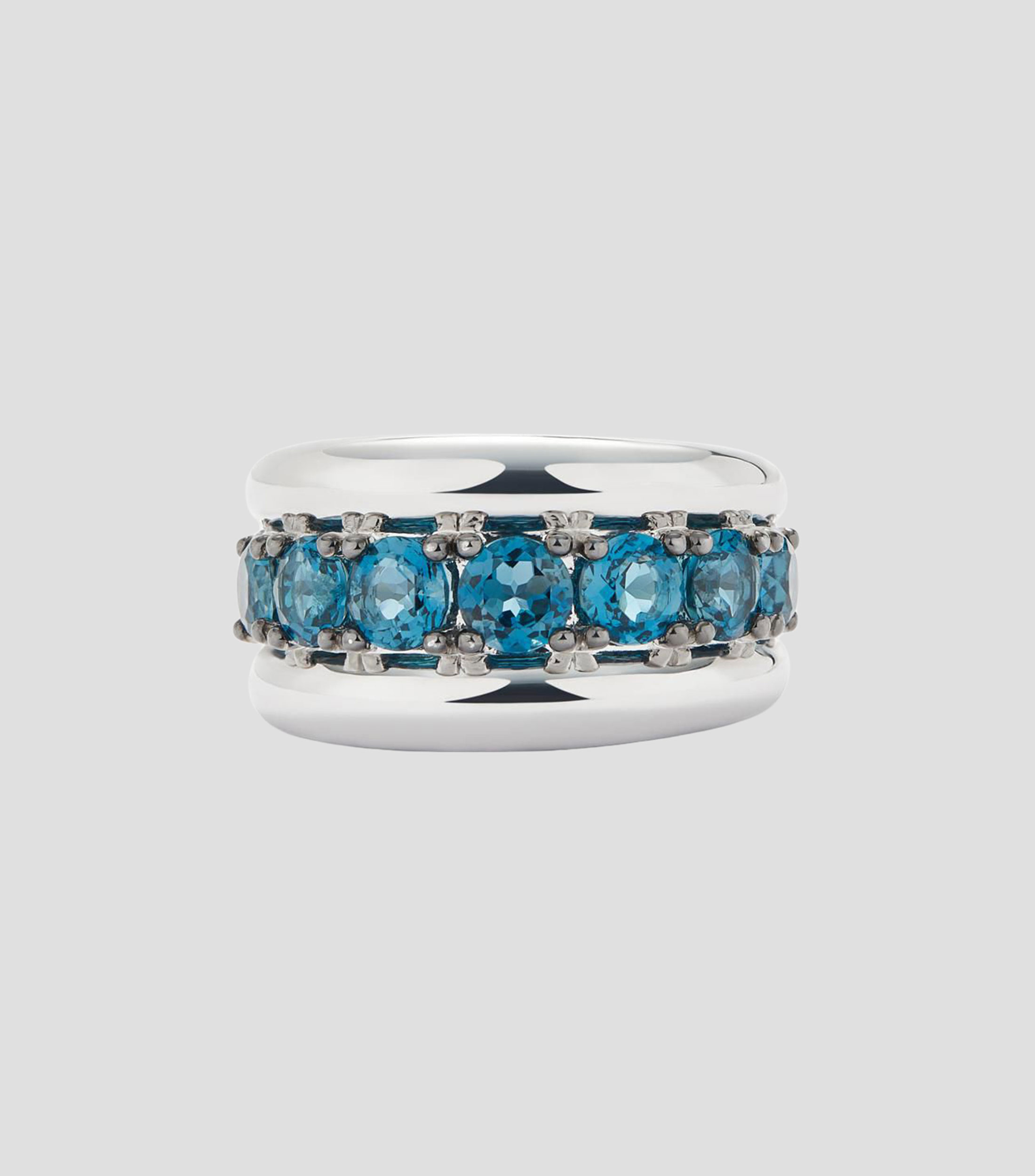 Anillo en Plata .925 Utopian con pave de topacios azul London Mujer