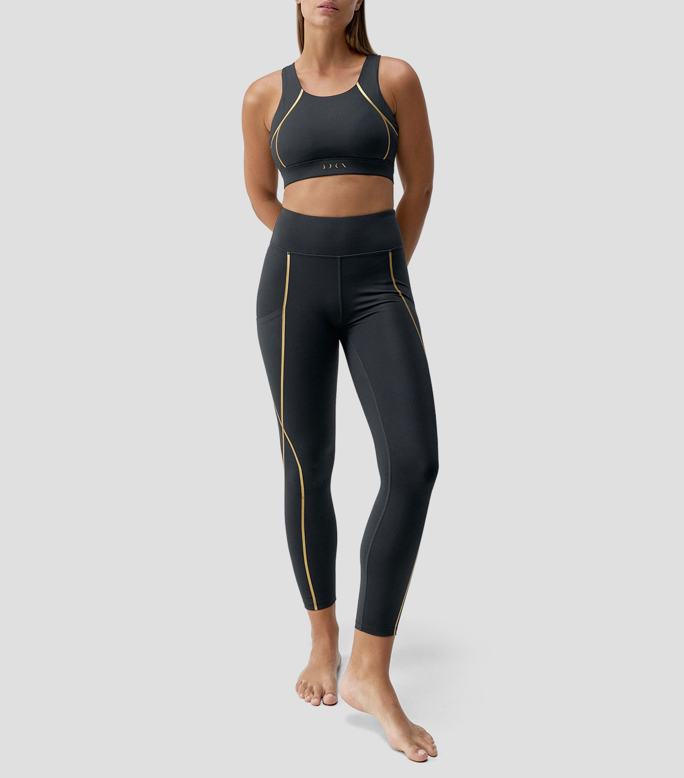 Top deportivo Gold Mujer