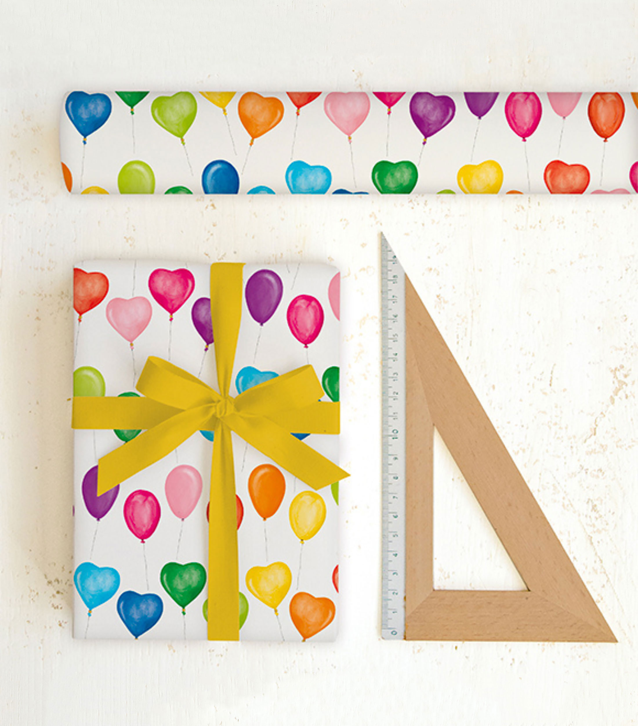 Pliego de Papel Globos Corazon 70 x 100 cm