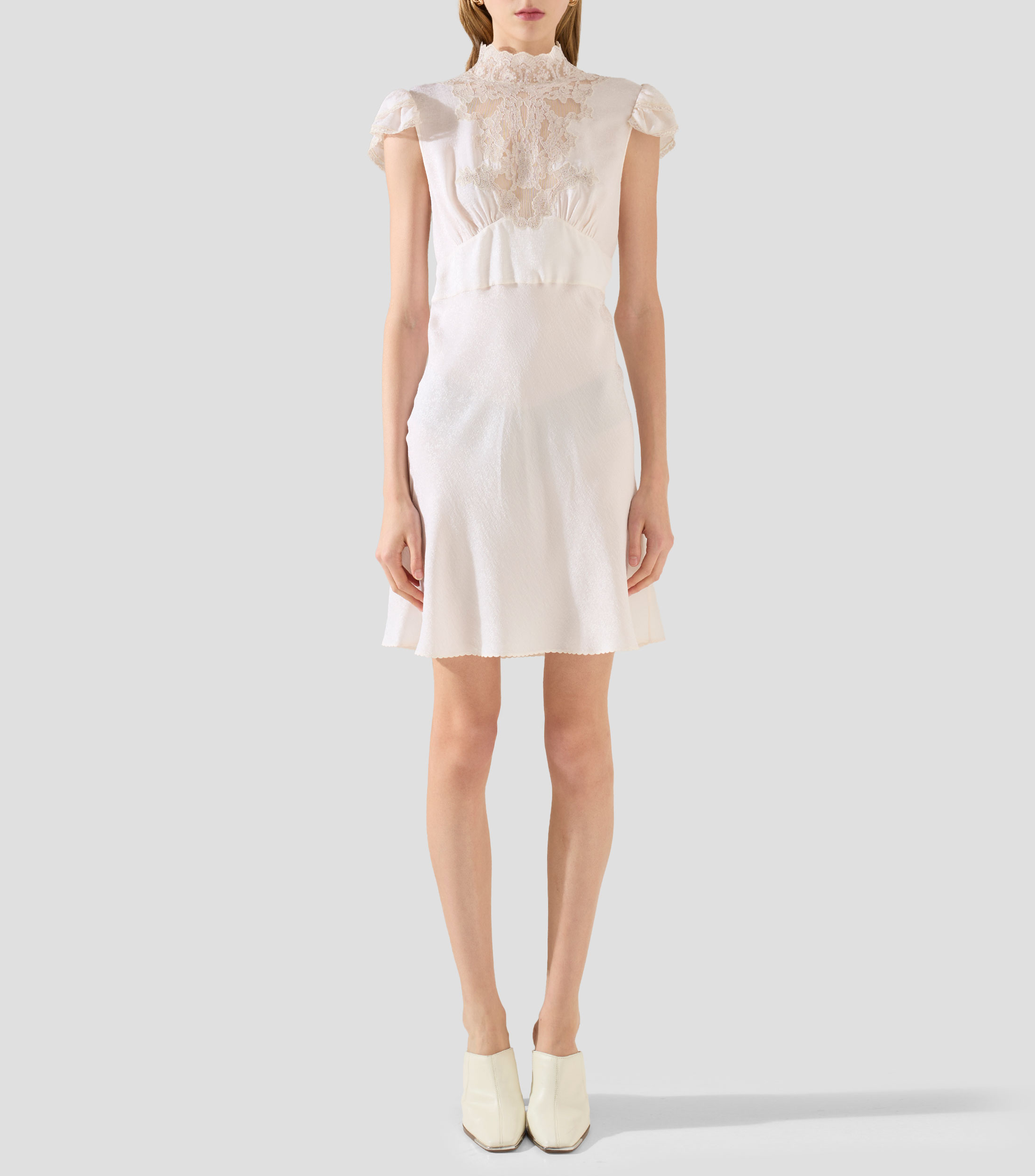 Vestido corto fantasía Mujer