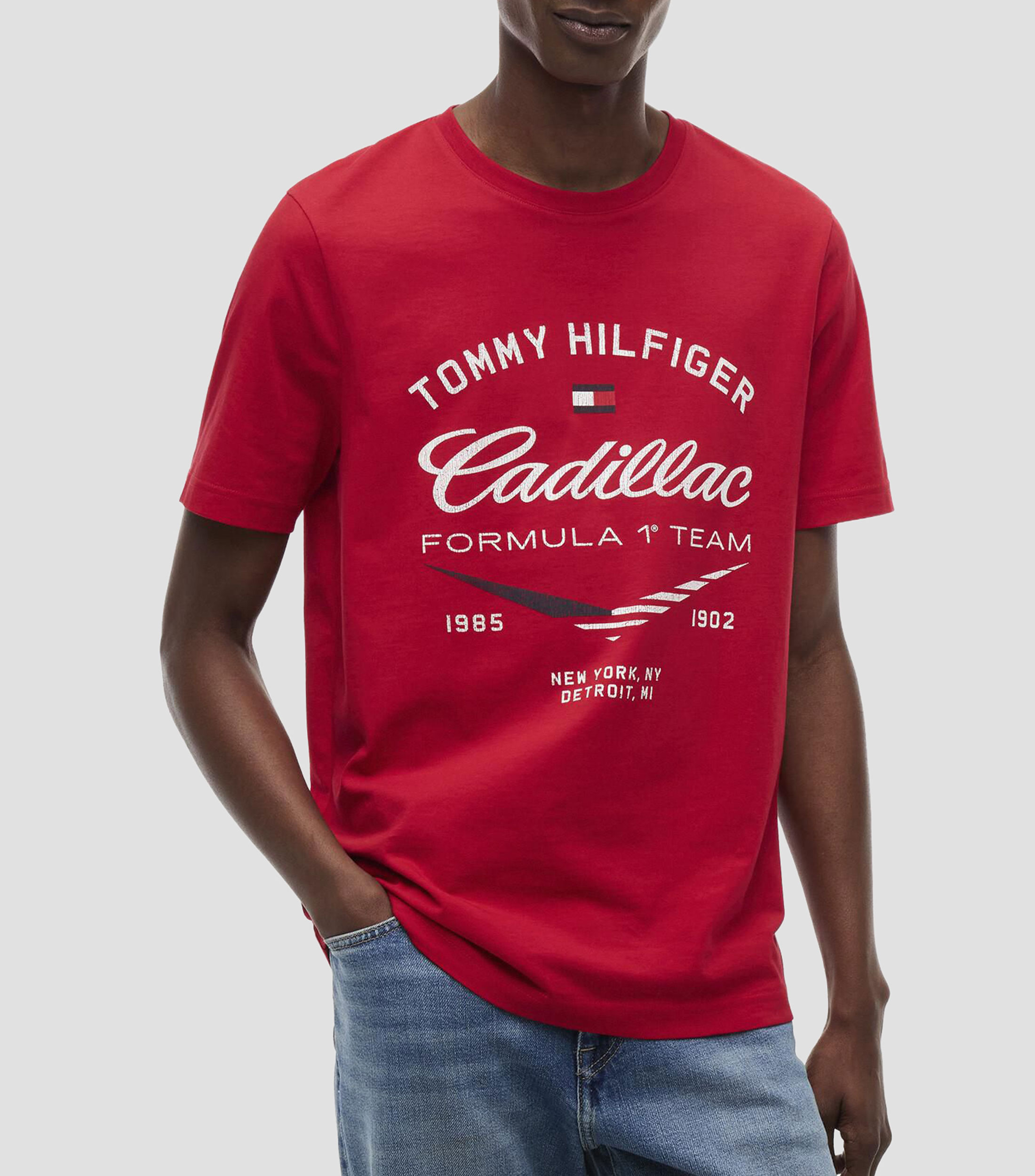 Playera cuello redondo manga corta con estampado Hombre Colección Cadillac
