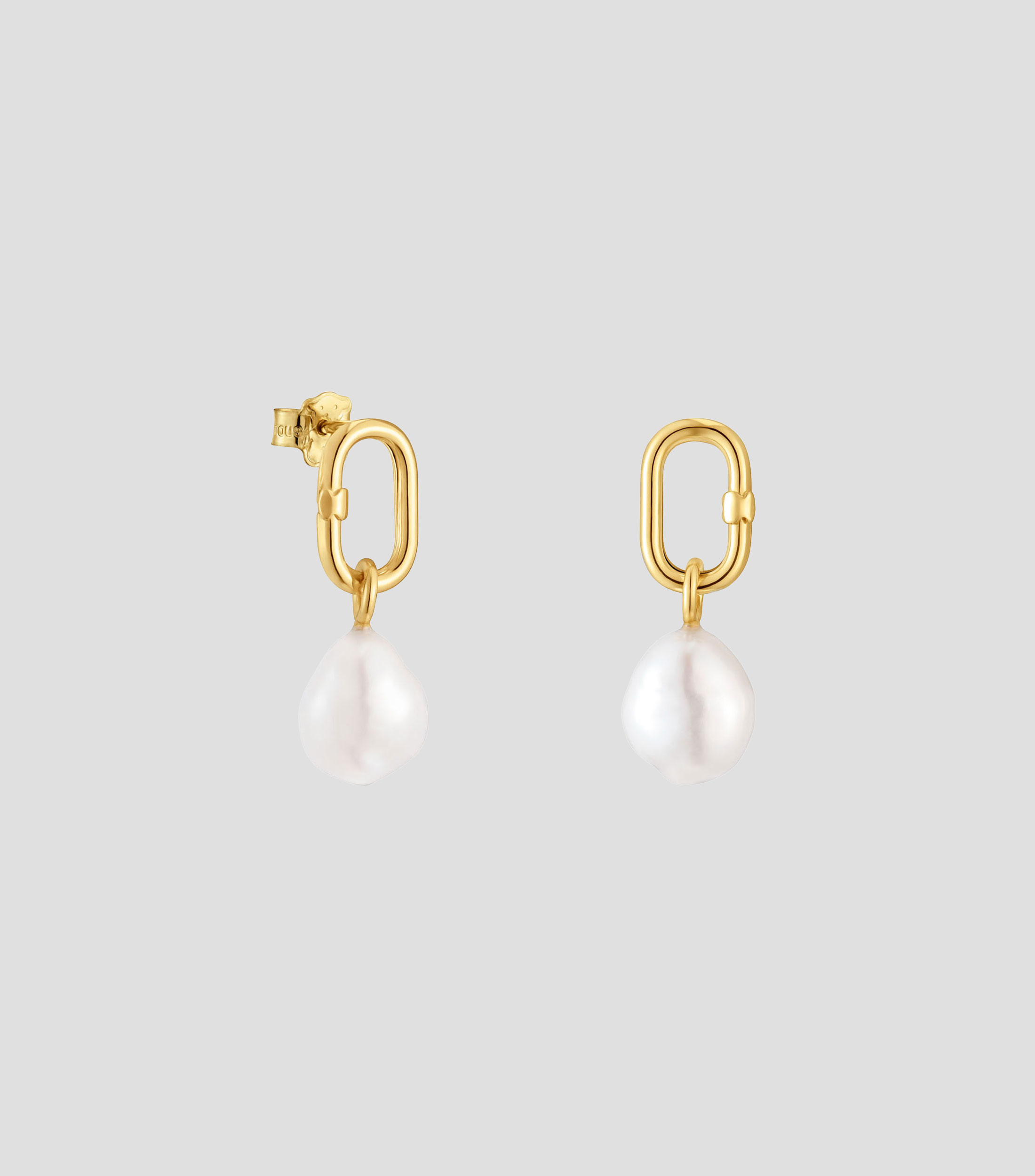 Aretes en Oro amarillo de 18 kilates con perlas Hold Oval Mujer