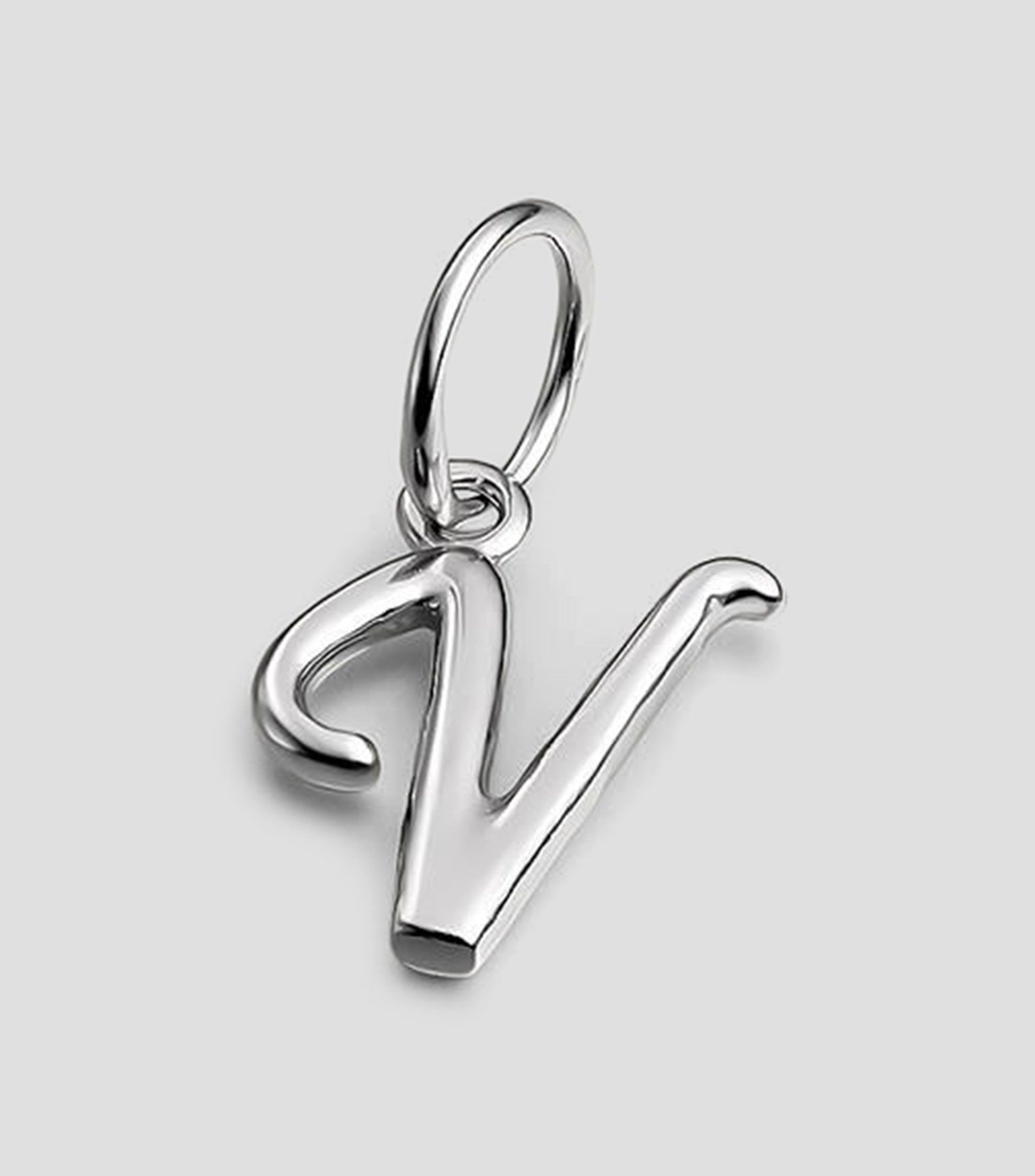 Charm letra V en plata .925 Yo Me Mi Mujer