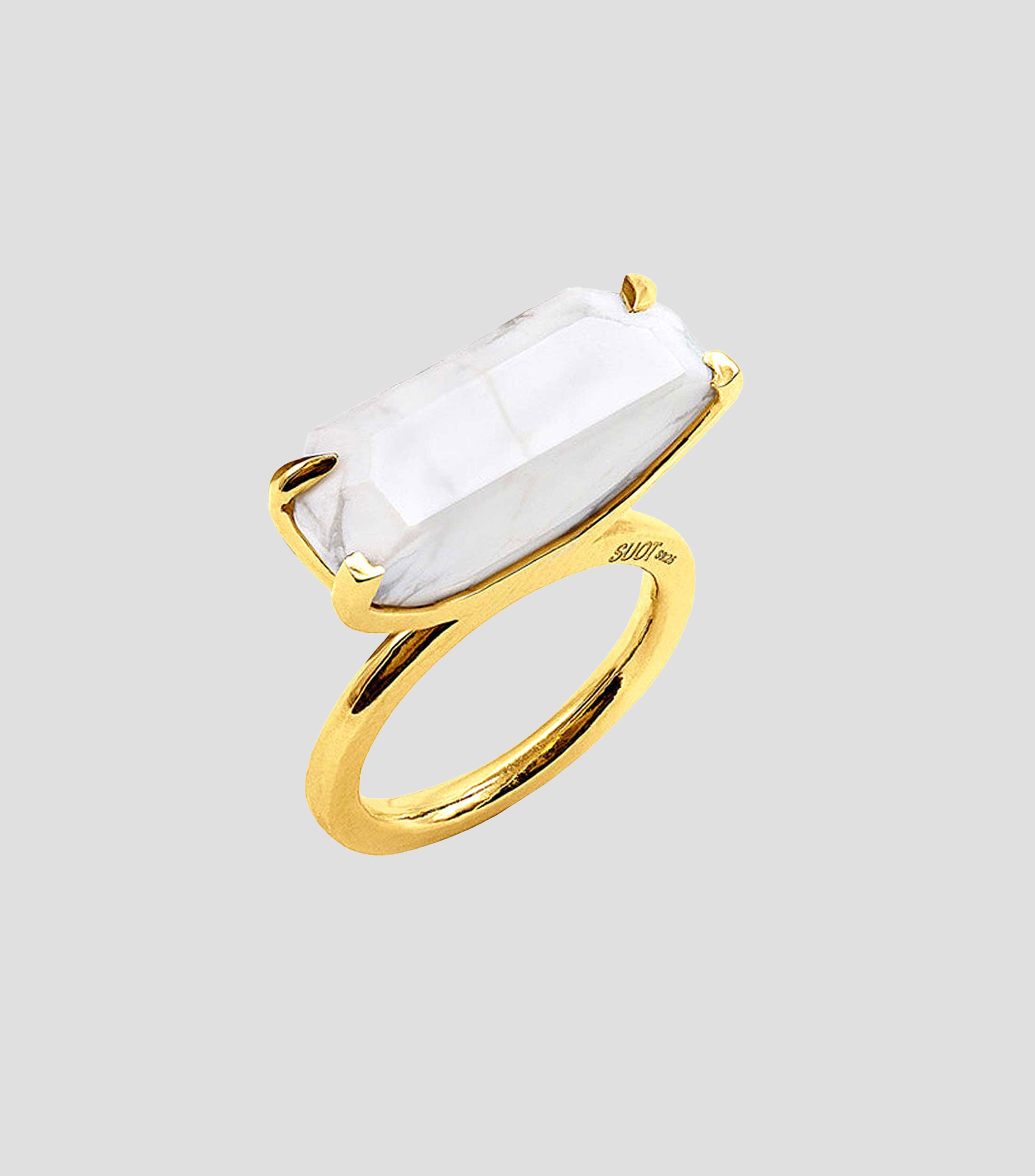 Anillo en Plata .925 con Incrustación Mujer