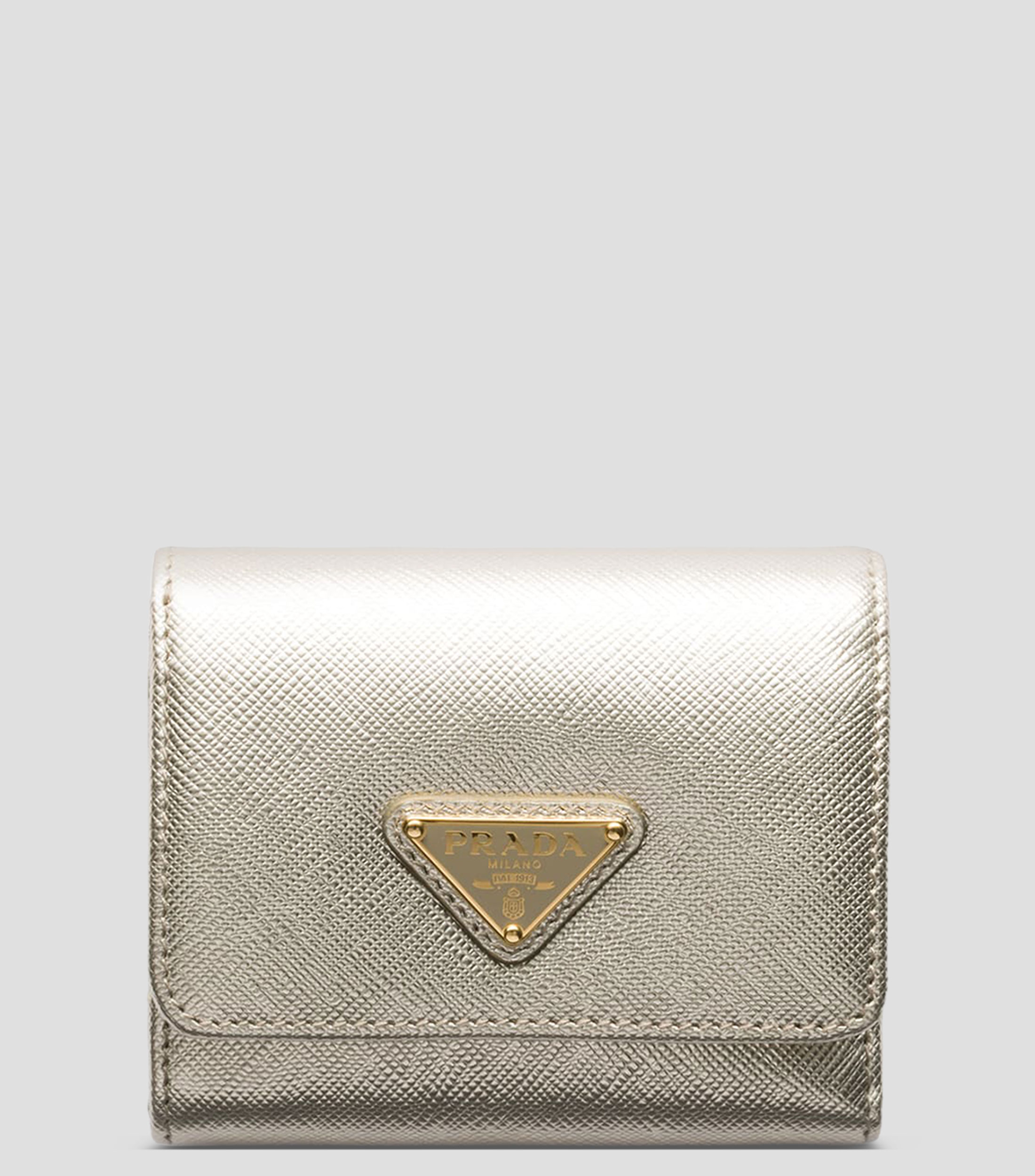 Cartera en piel con detalle texturizado Mujer