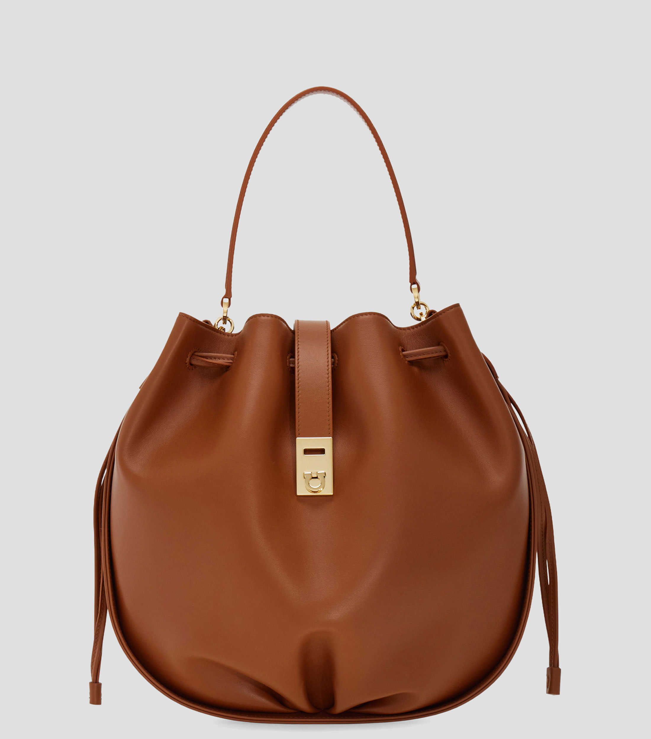 Bolsa shoulder en piel liso Mujer
