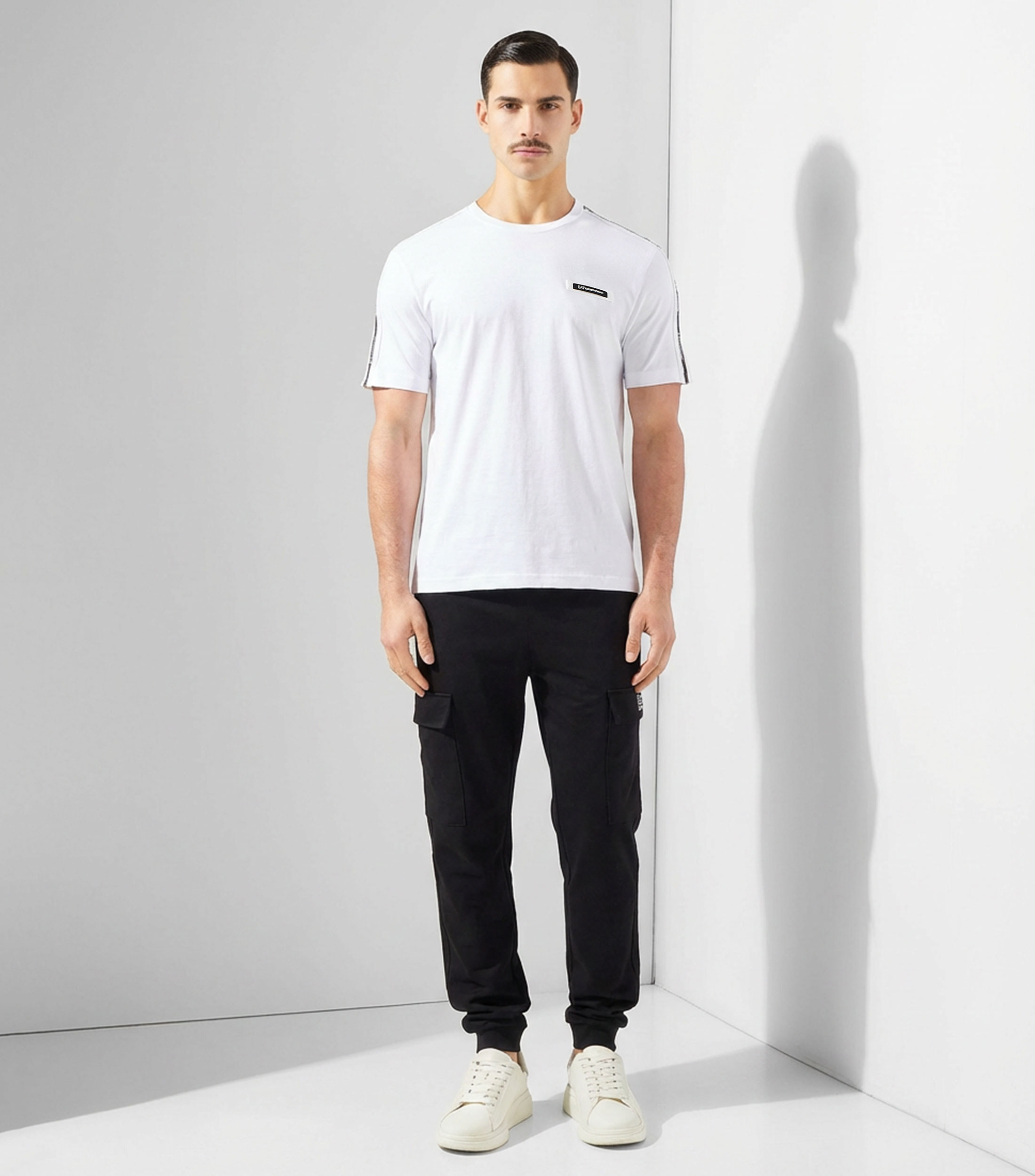 Playera cuello redondo manga corta lisa Hombre