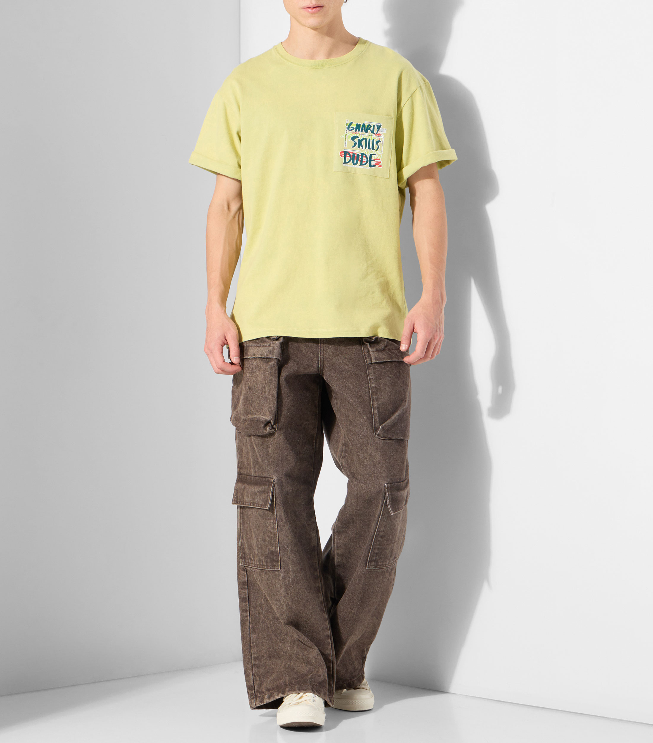 Playera de cuello redondo con manga corta lisa Hombre