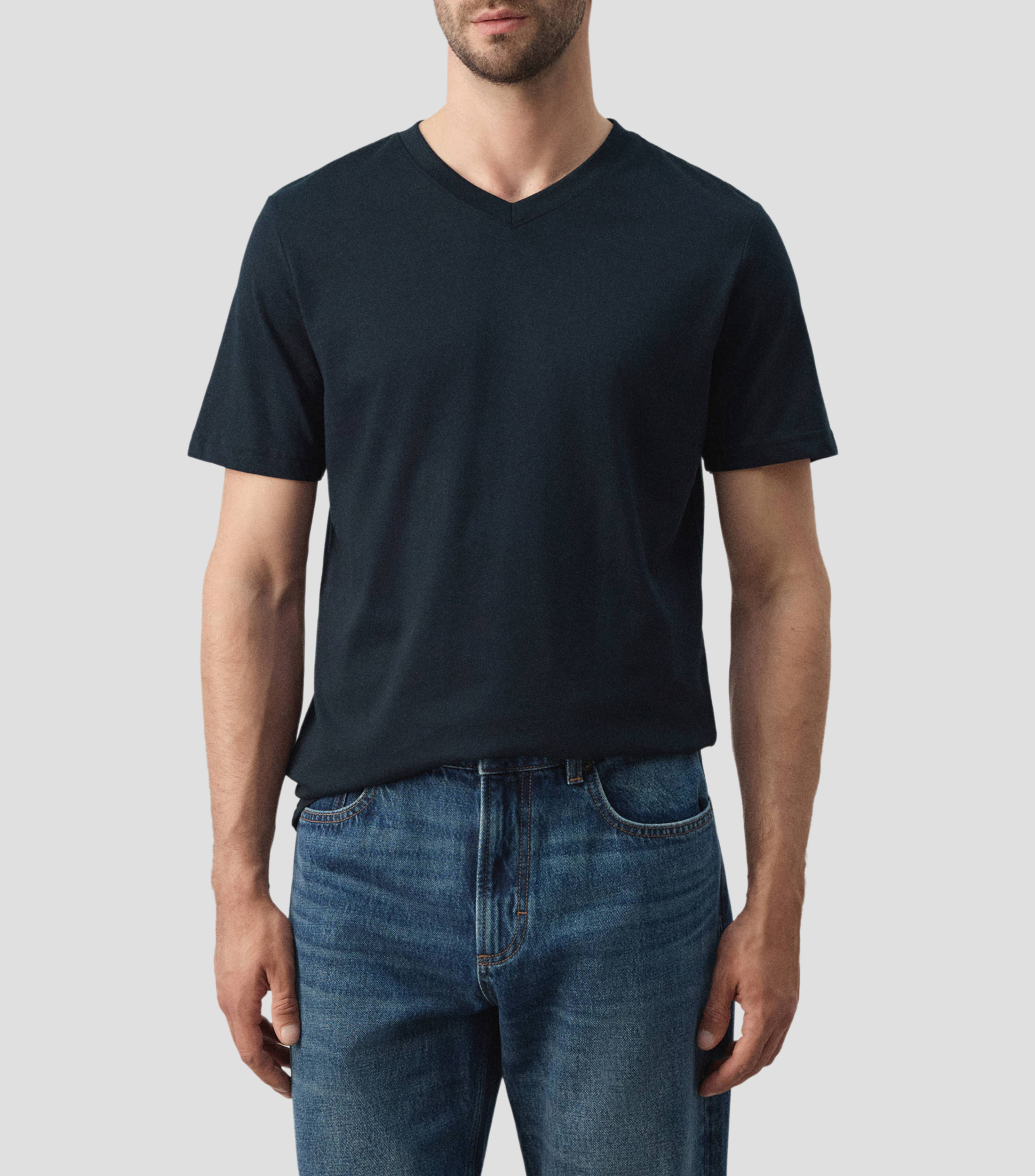 Playera cuello V manga corta lisa Hombre