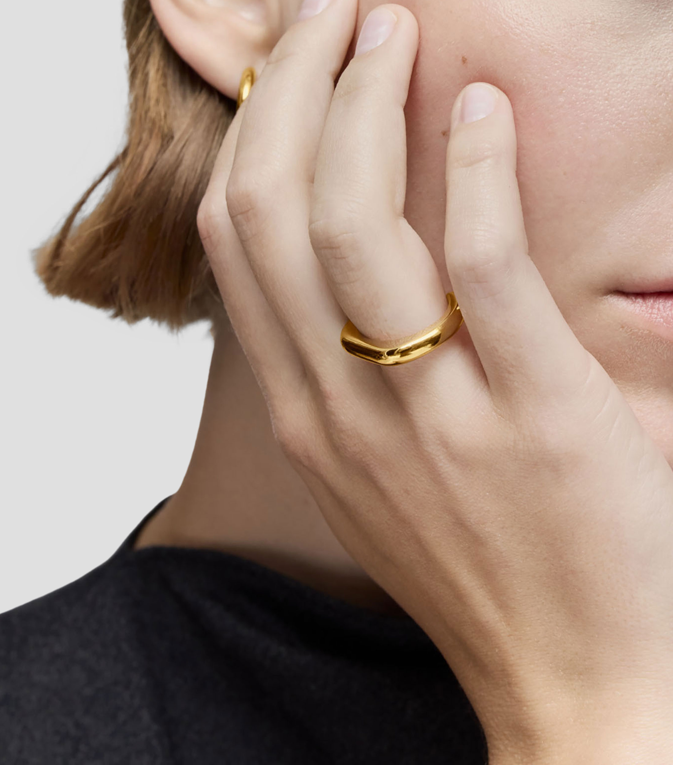 Anillo en Plata .925 en Forma de C Mujer