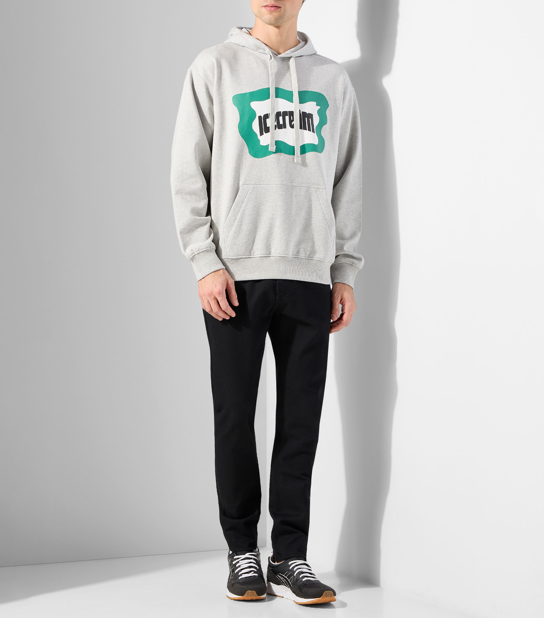 Sudadera canguro con capucha Hombre