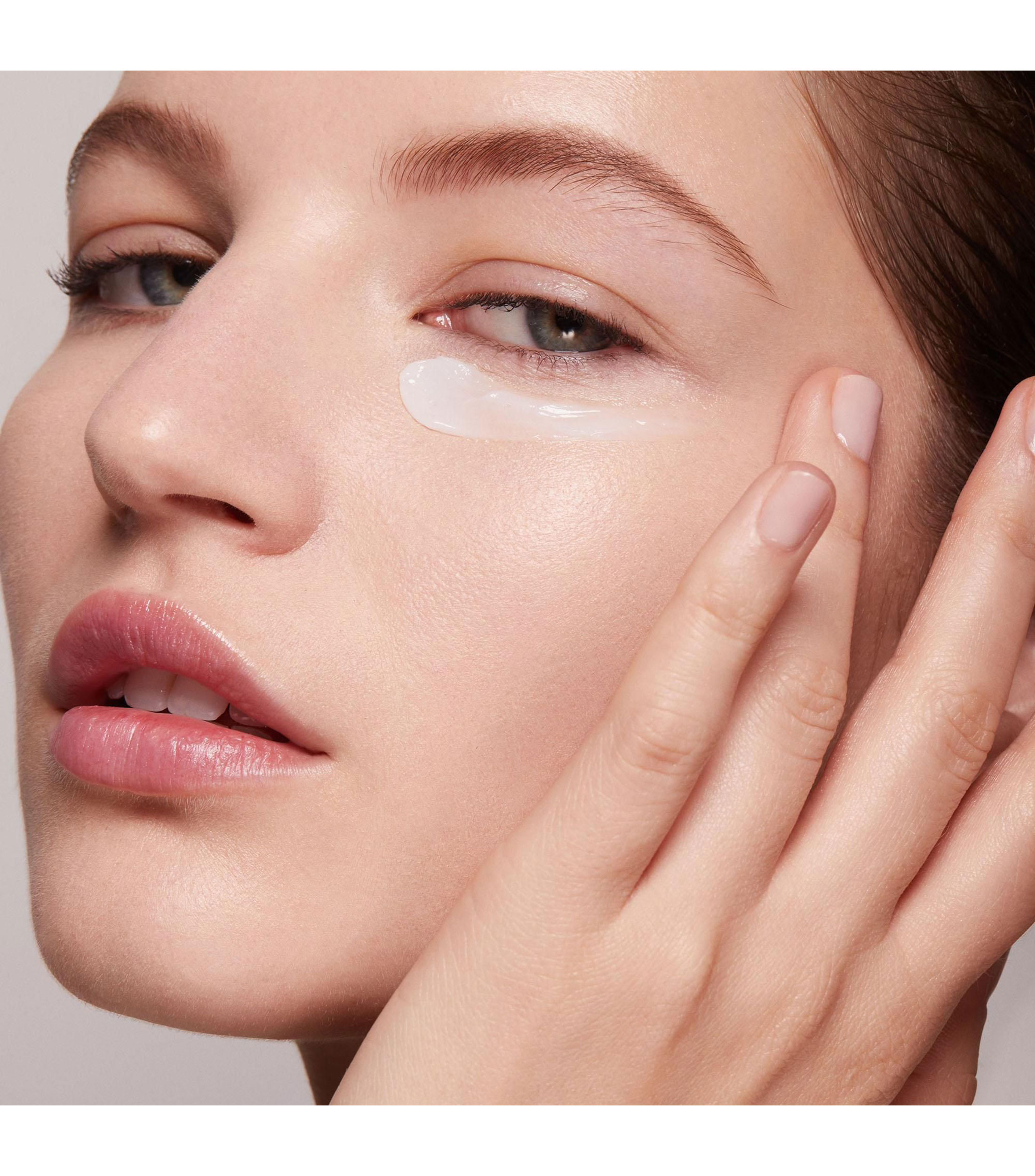 Gel hidratante Light Reflecting Eye & Lash Gel, 15 ml
