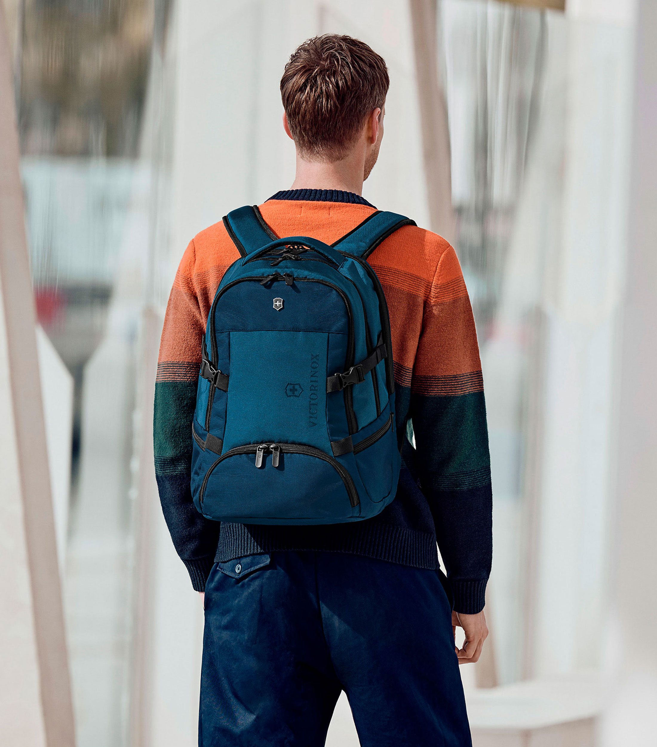 Mochila para MacBook Pro 13" VX Sport EVO Deluxe Hombre