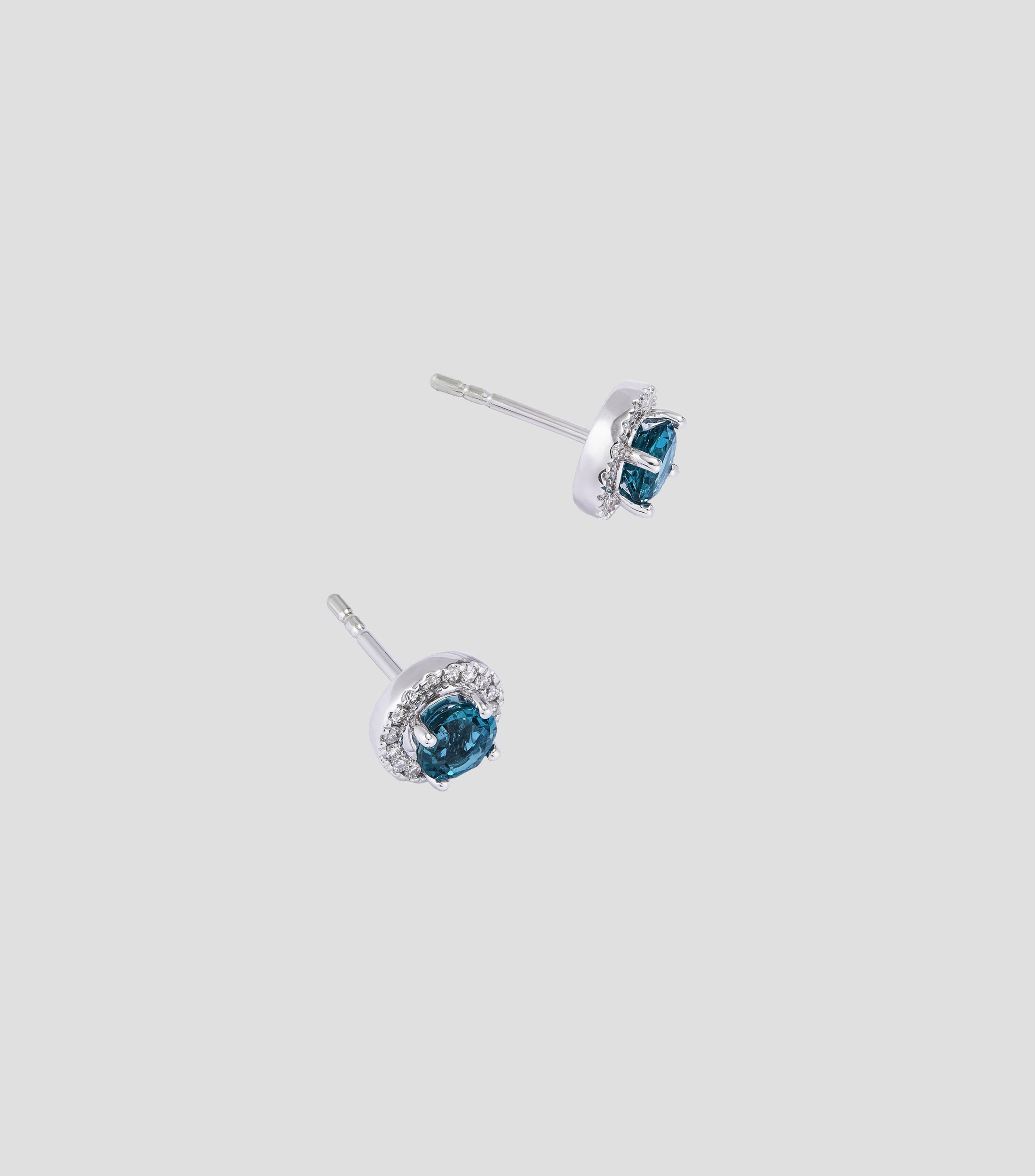 Aretes en Oro blanco de 18 Kilates con topacio y diamantes Veris Mujer