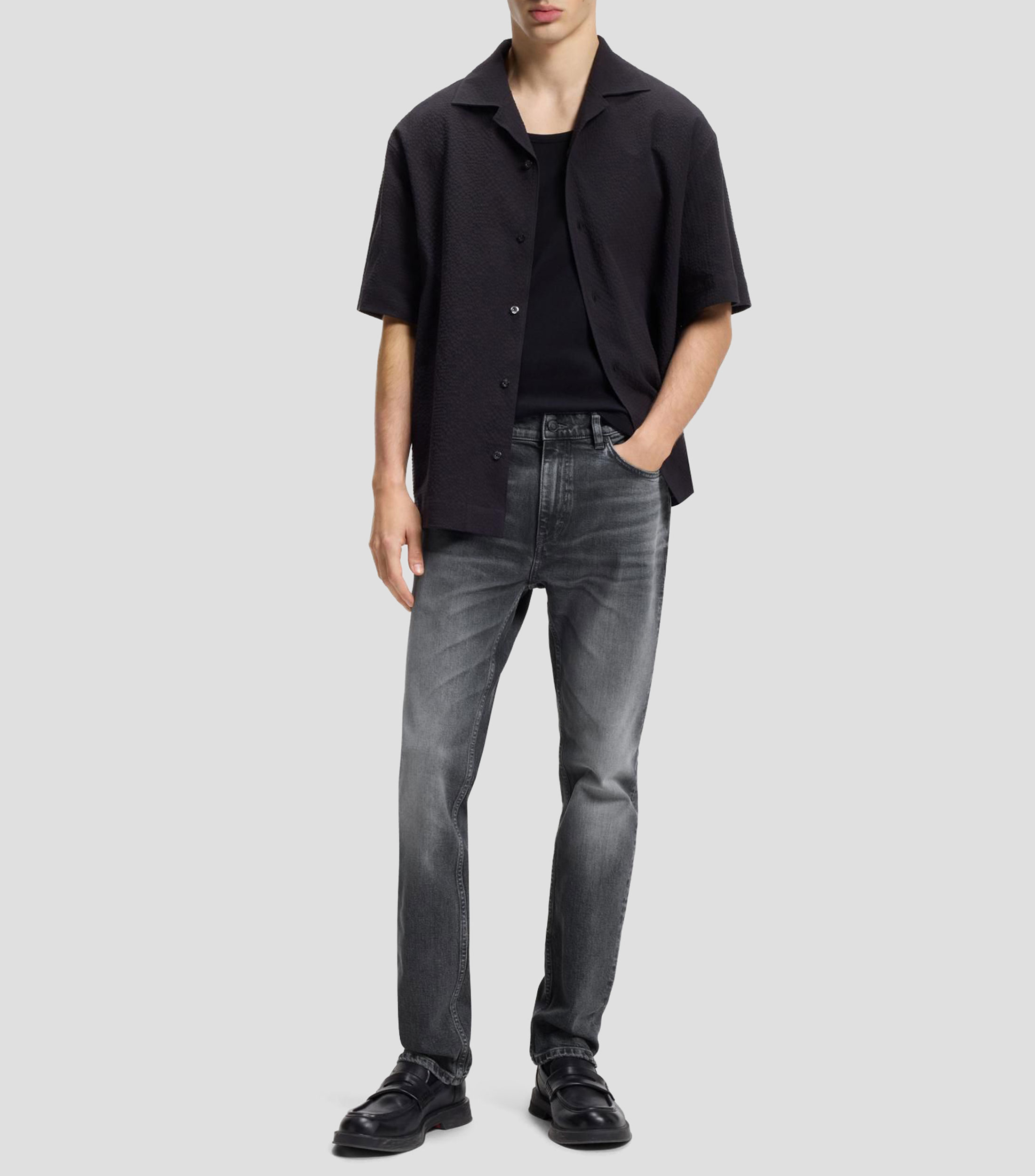 Jeans slim en cómodo denim elástico Hombre
