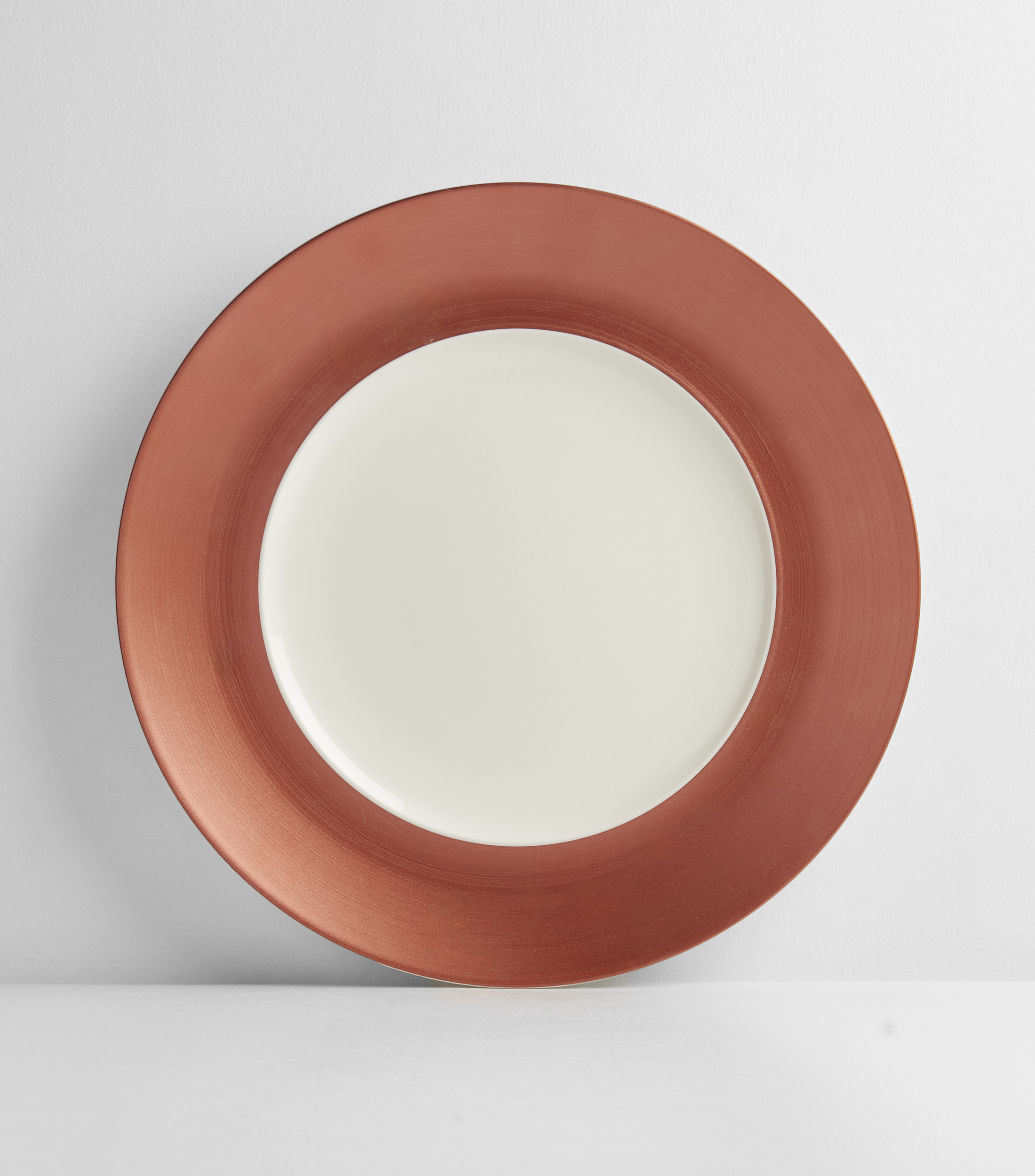 Plato llano Manufacture Glow liso