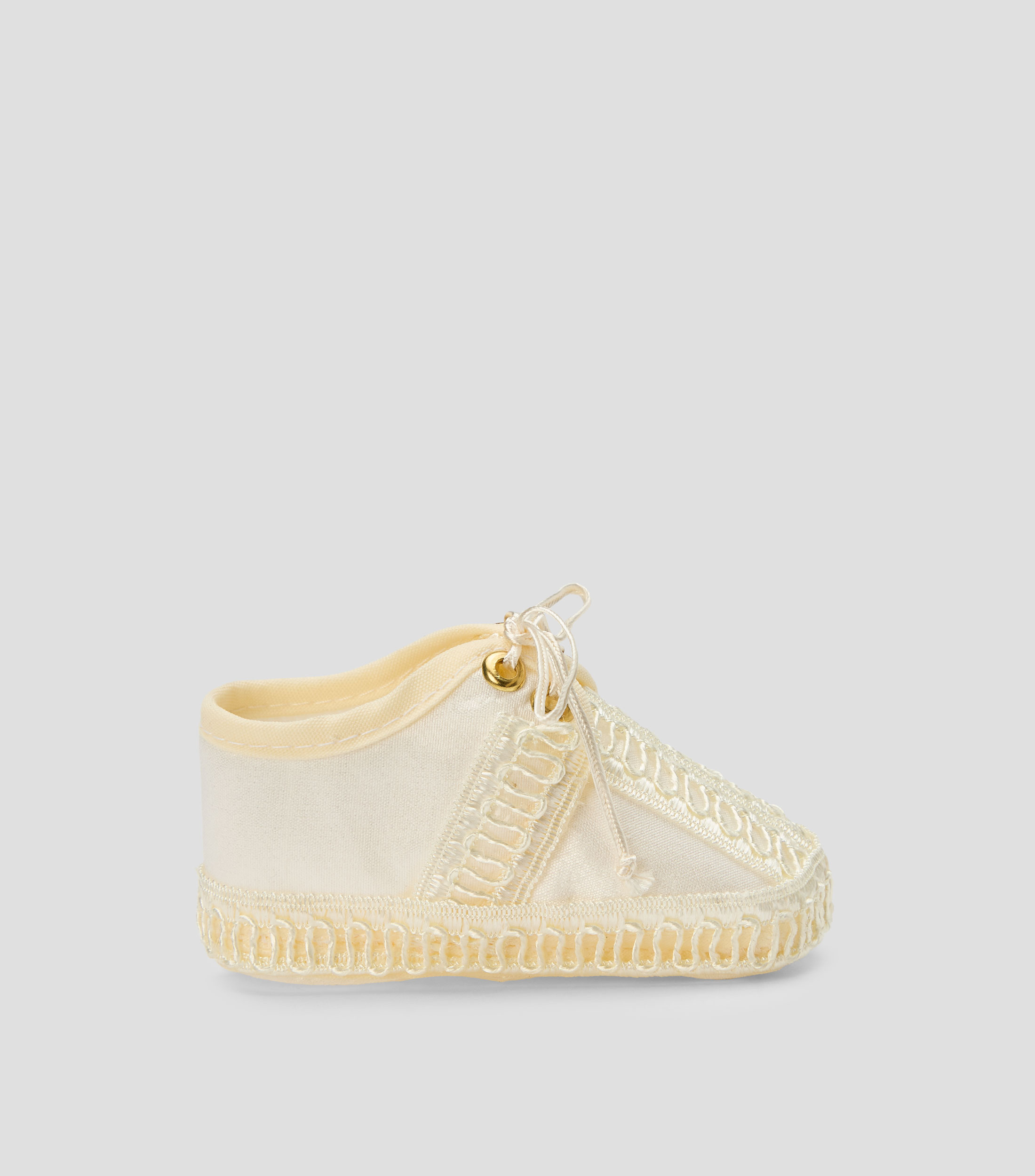 Zapatos de tela pasamaneria Bebe