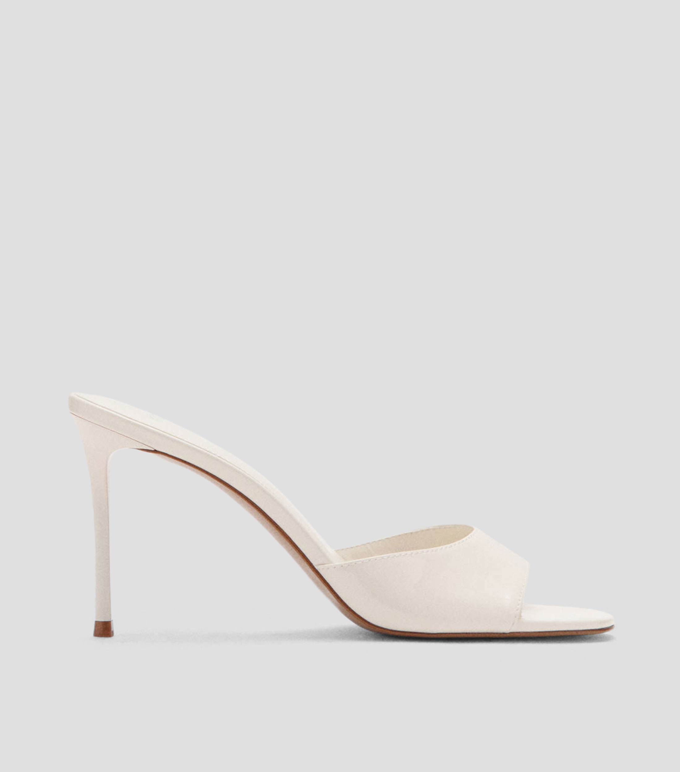 Sandalias con tacón alto de aguja Mujer