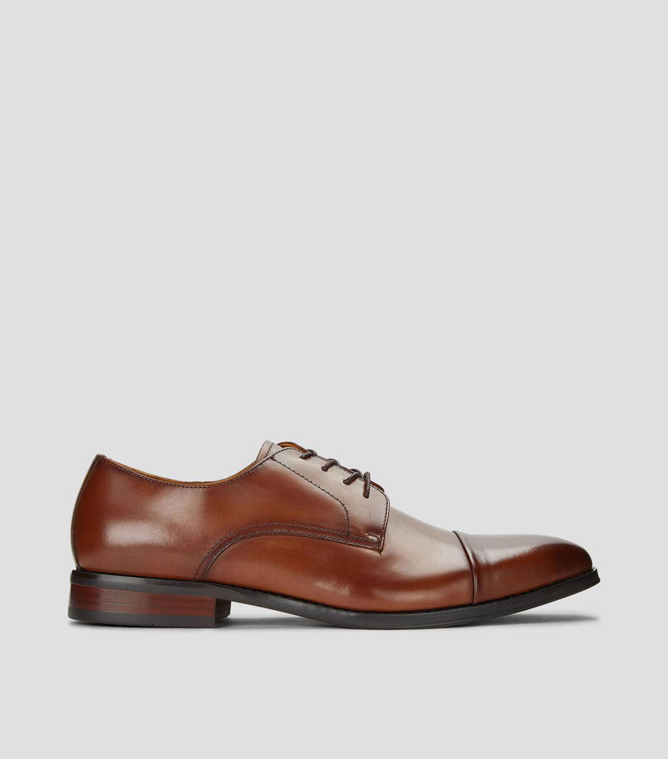 Zapatos de vestir Derby Plot en piel Hombre