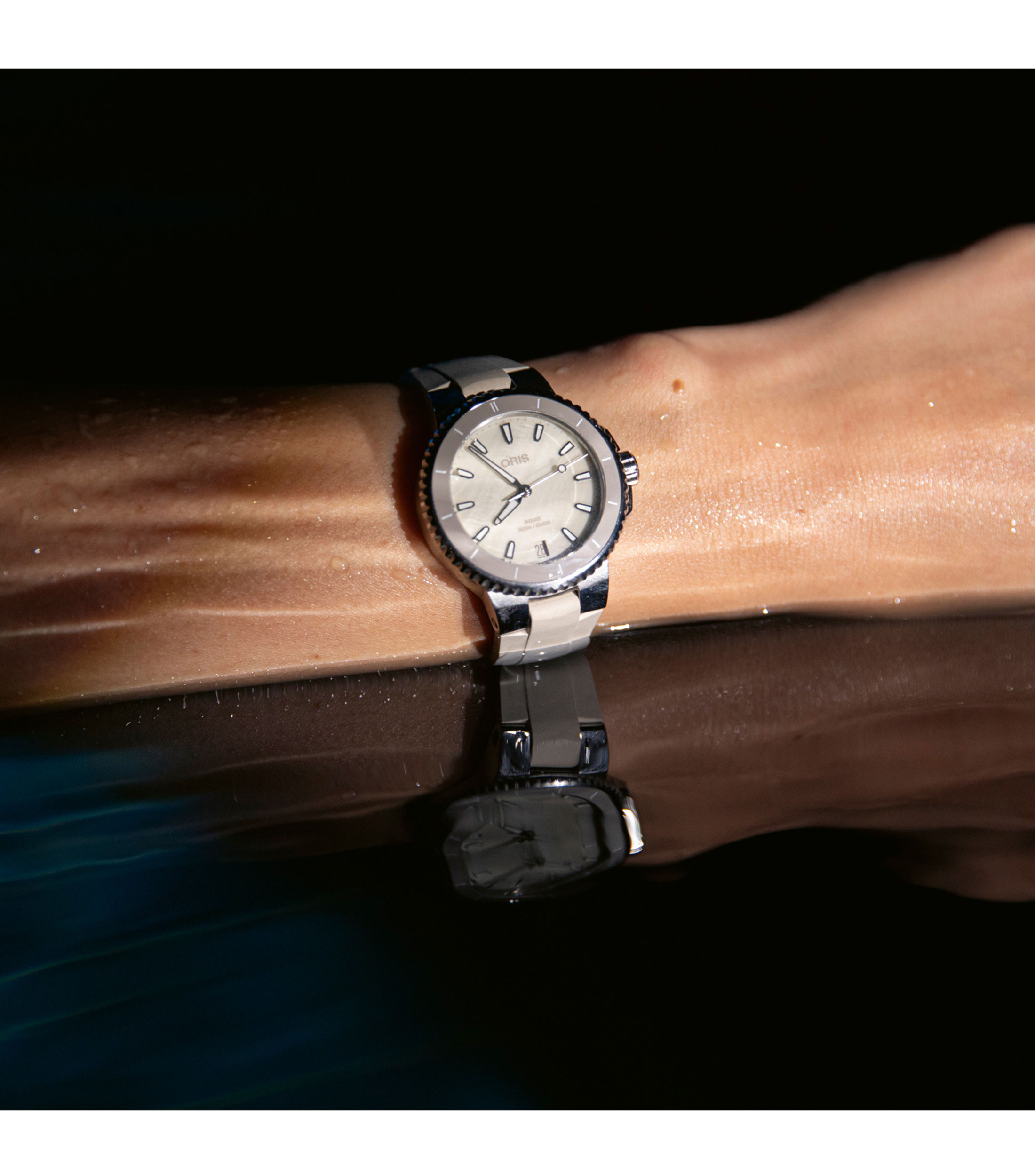 Reloj para Mujer Aquis casual Beige, Plateado