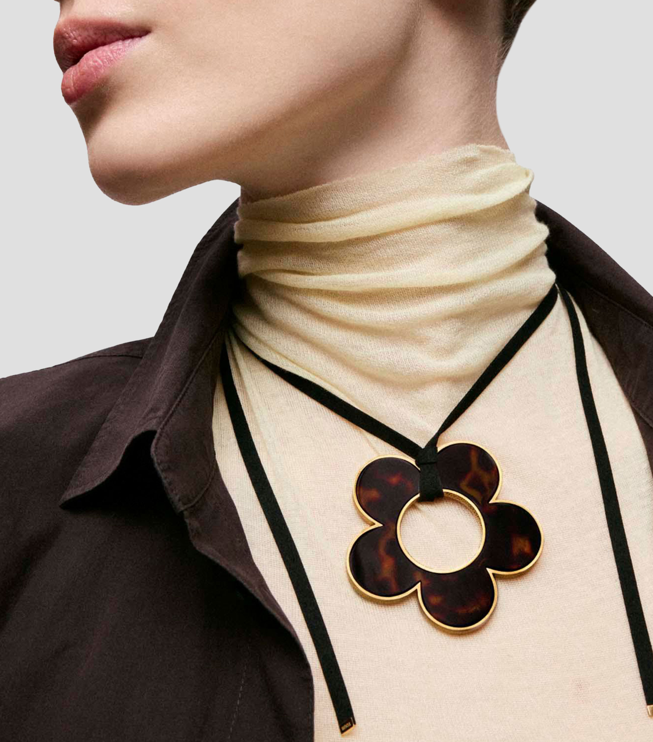 Collar flor Galaxy Mujer