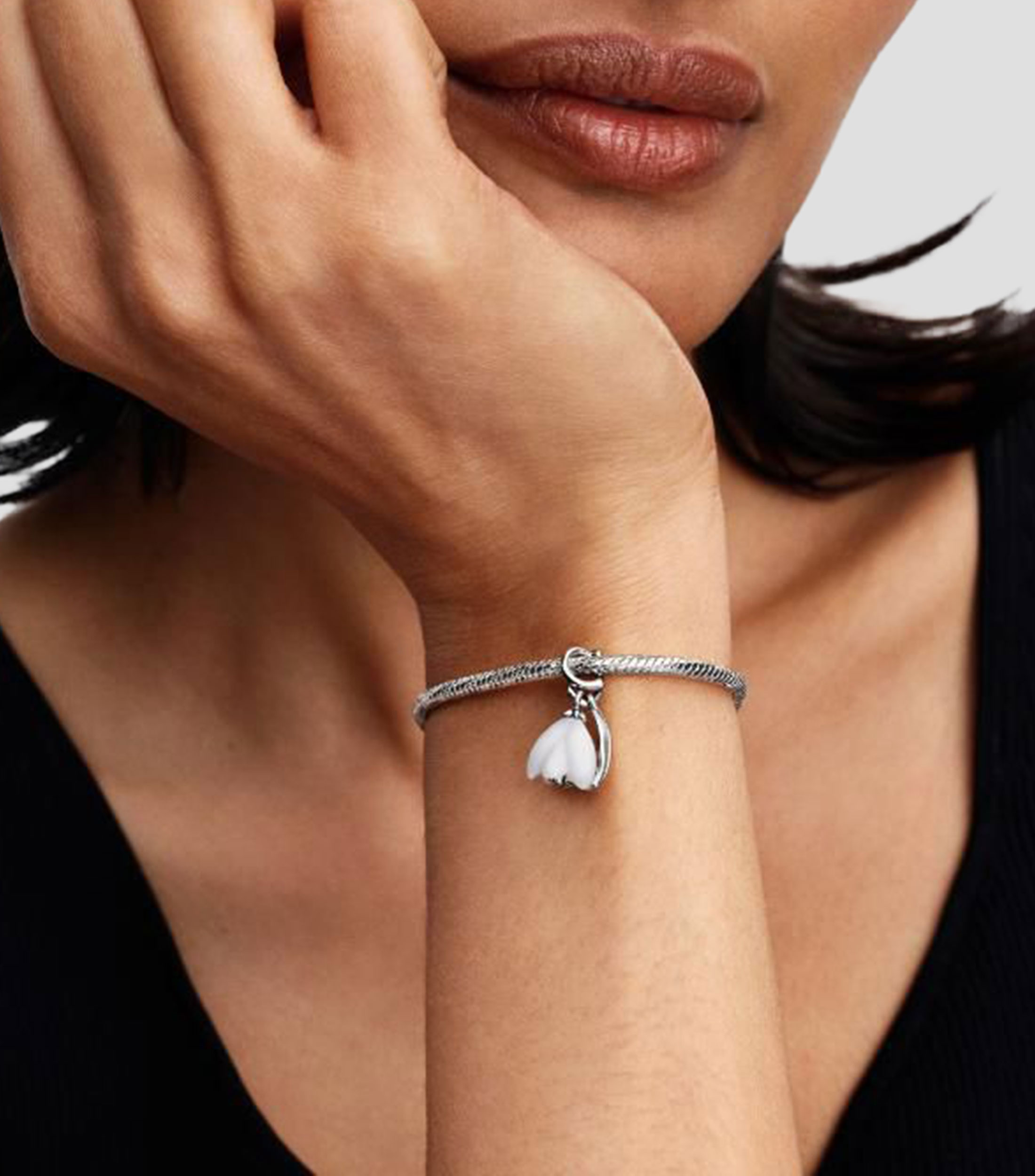 Charm de flor campanilla de invierno en plata .925 con circonitas Mujer