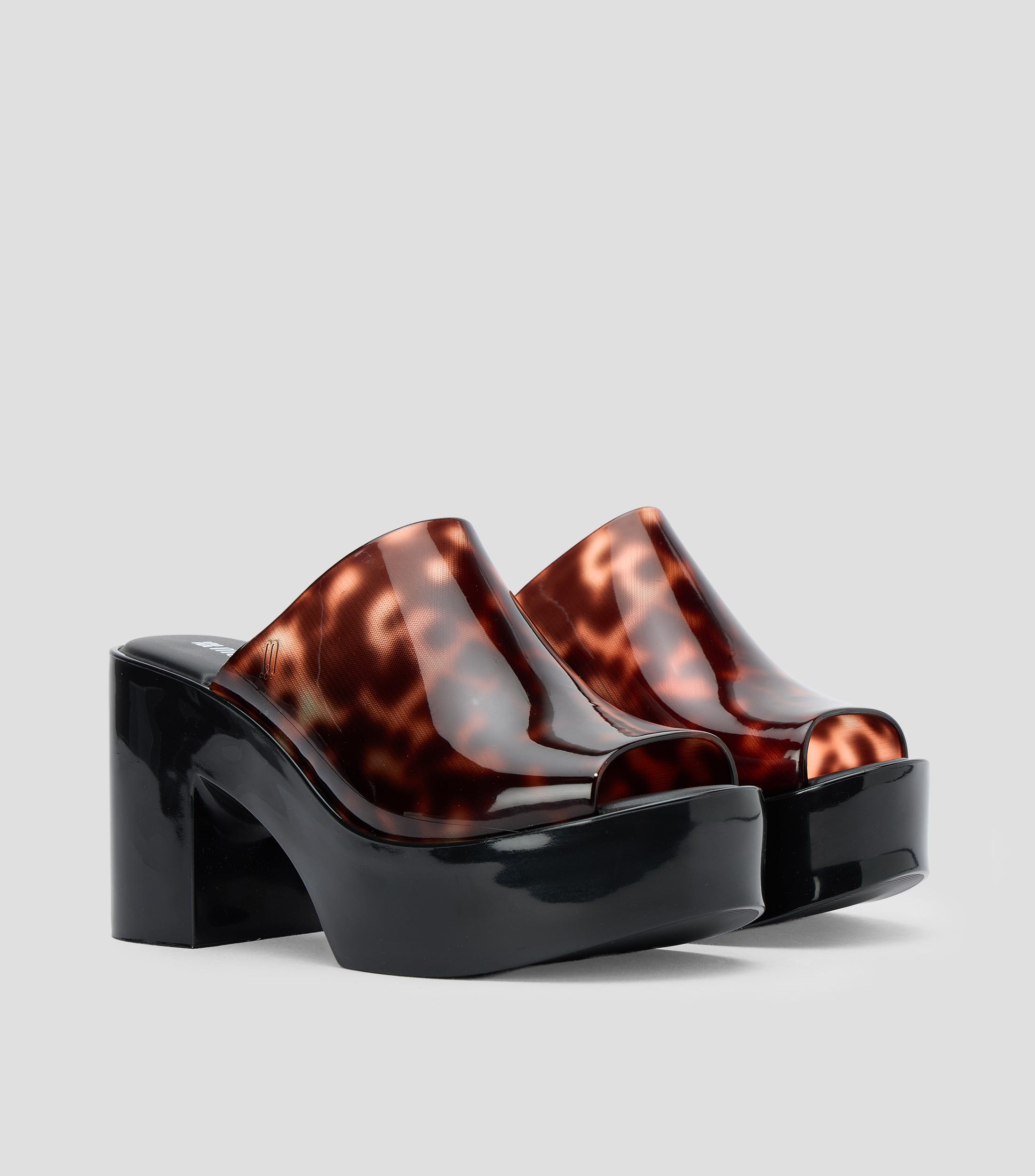 Zapatillas slip on con tacón alto y ancho Mule Hype II Mujer
