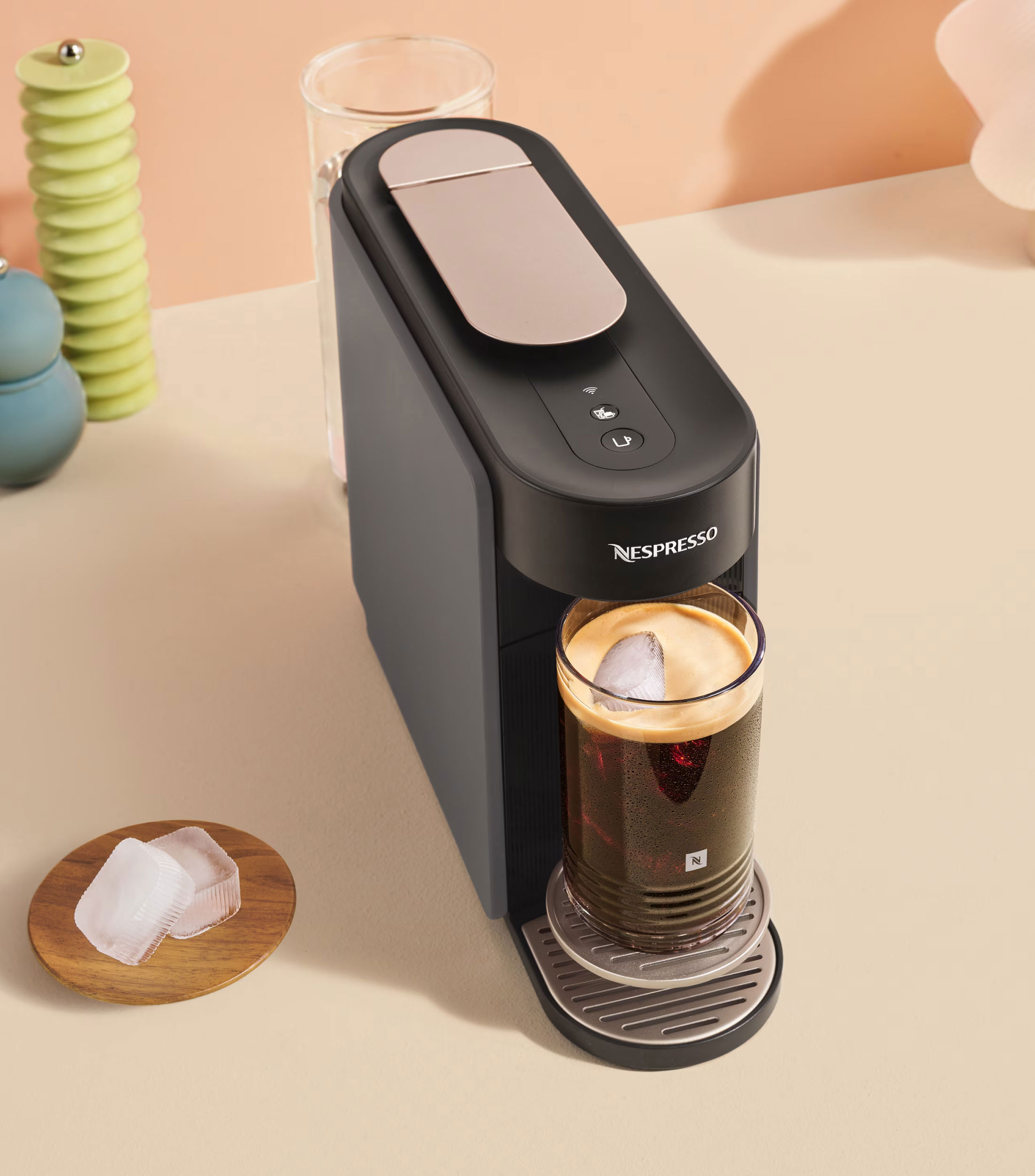 Combo Cafetera Vertuo Up con Aeroccino 3