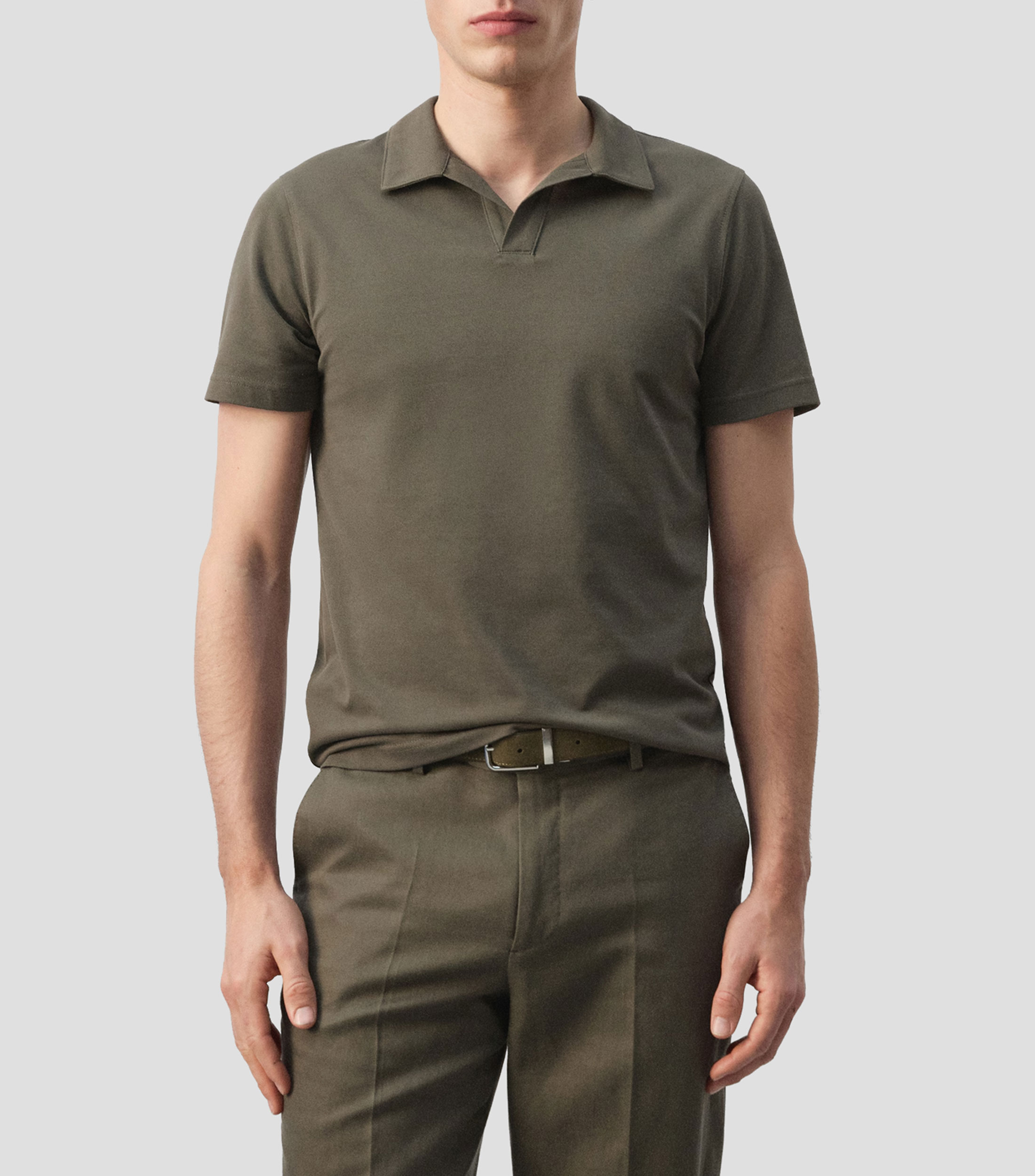 Playera tipo polo de manga corta lisa Hombre