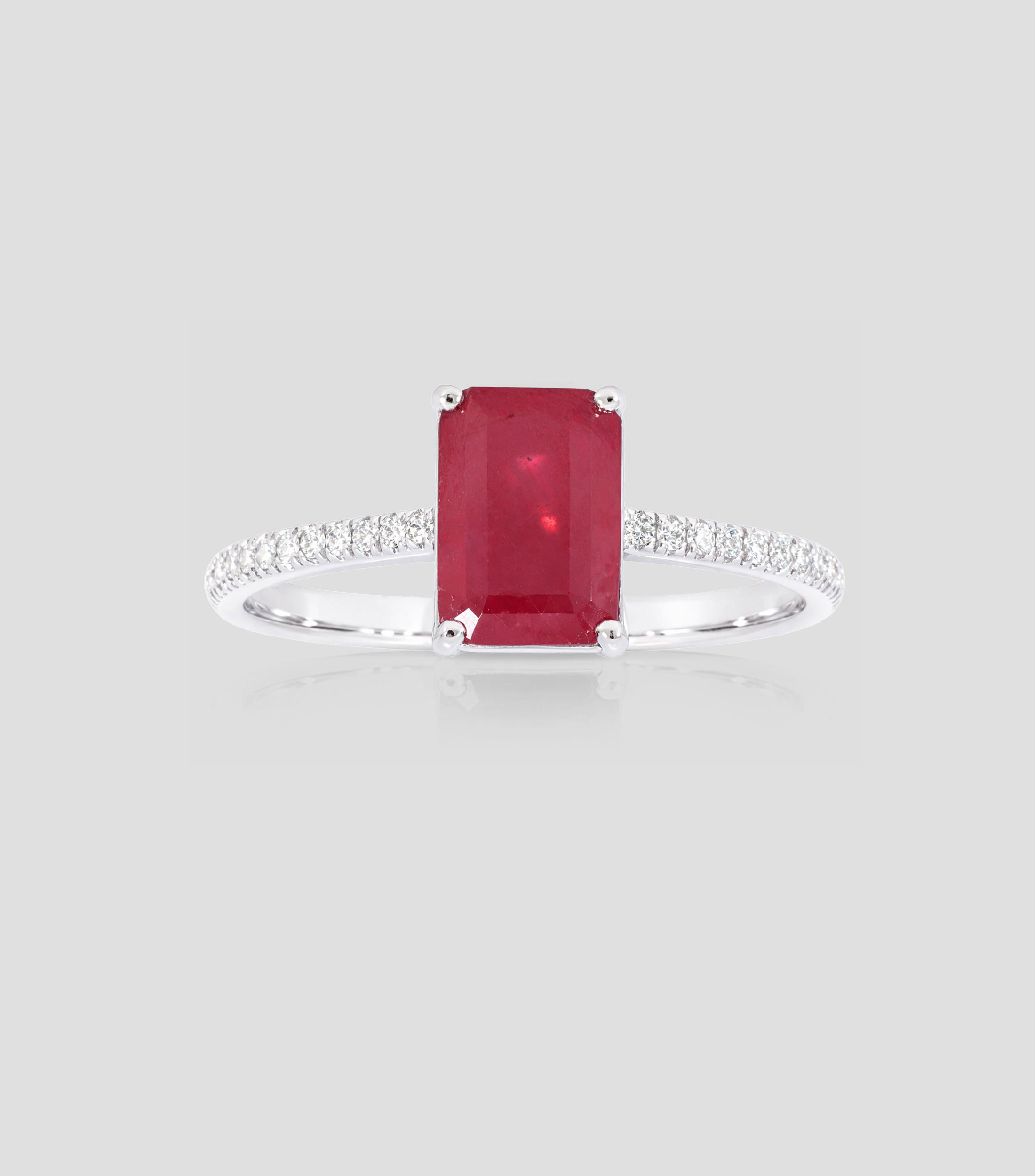Anillo en Oro de 14 Kilates con piedra Mujer