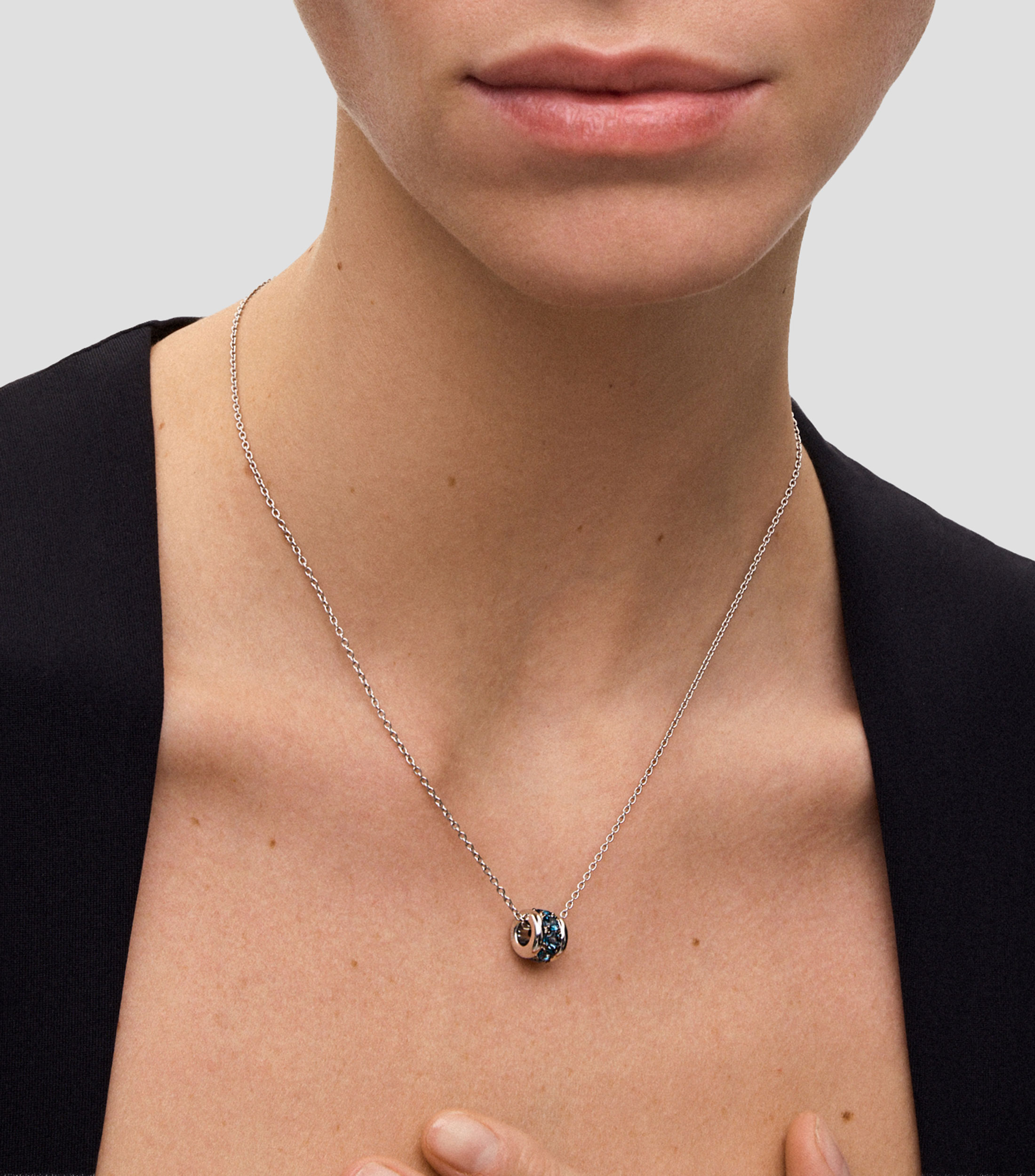 Collar en Plata .925 con engaste de topacios azul Mujer