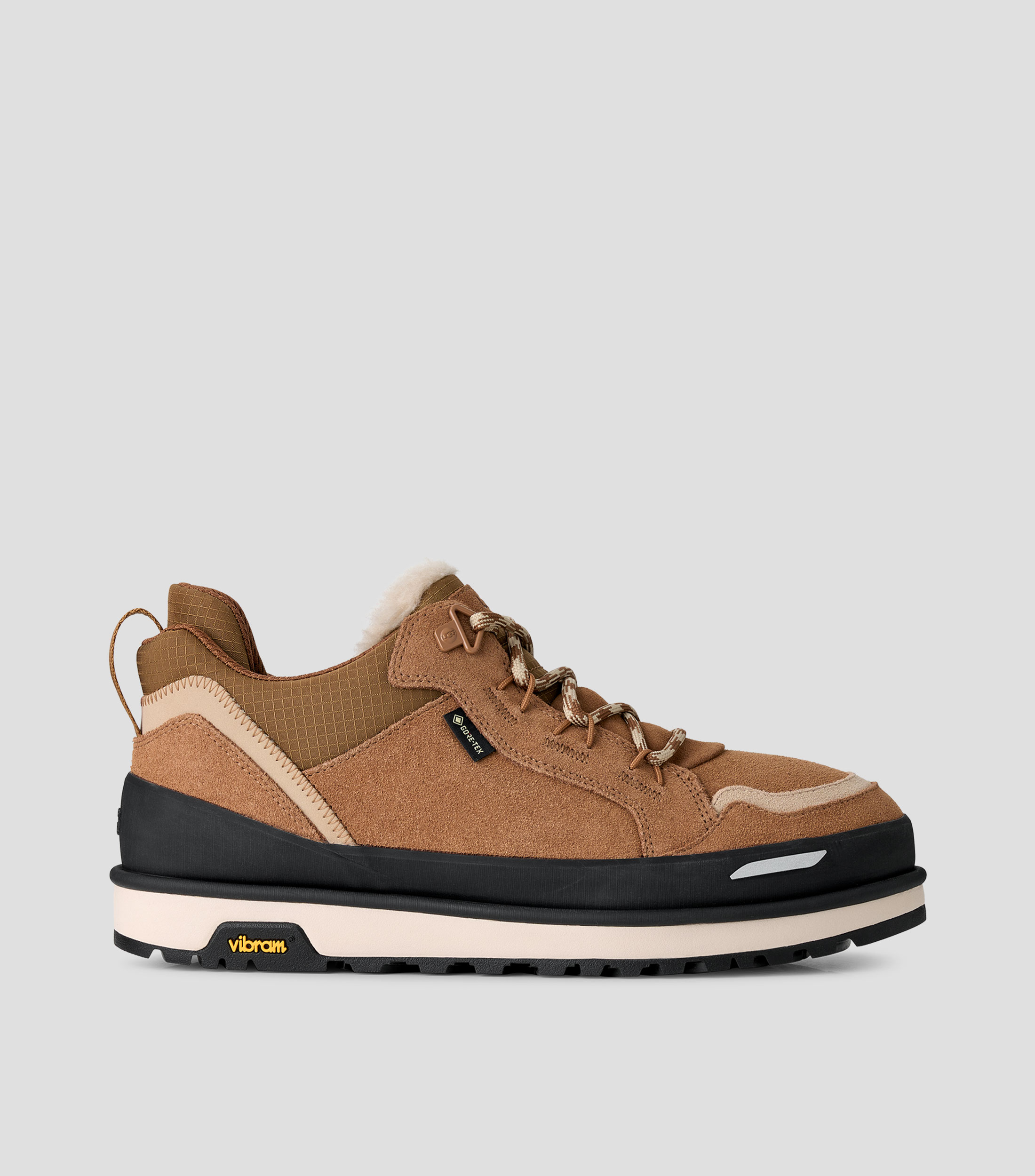 Tenis casuales en ante Lowmel Guard GTX Hombre
