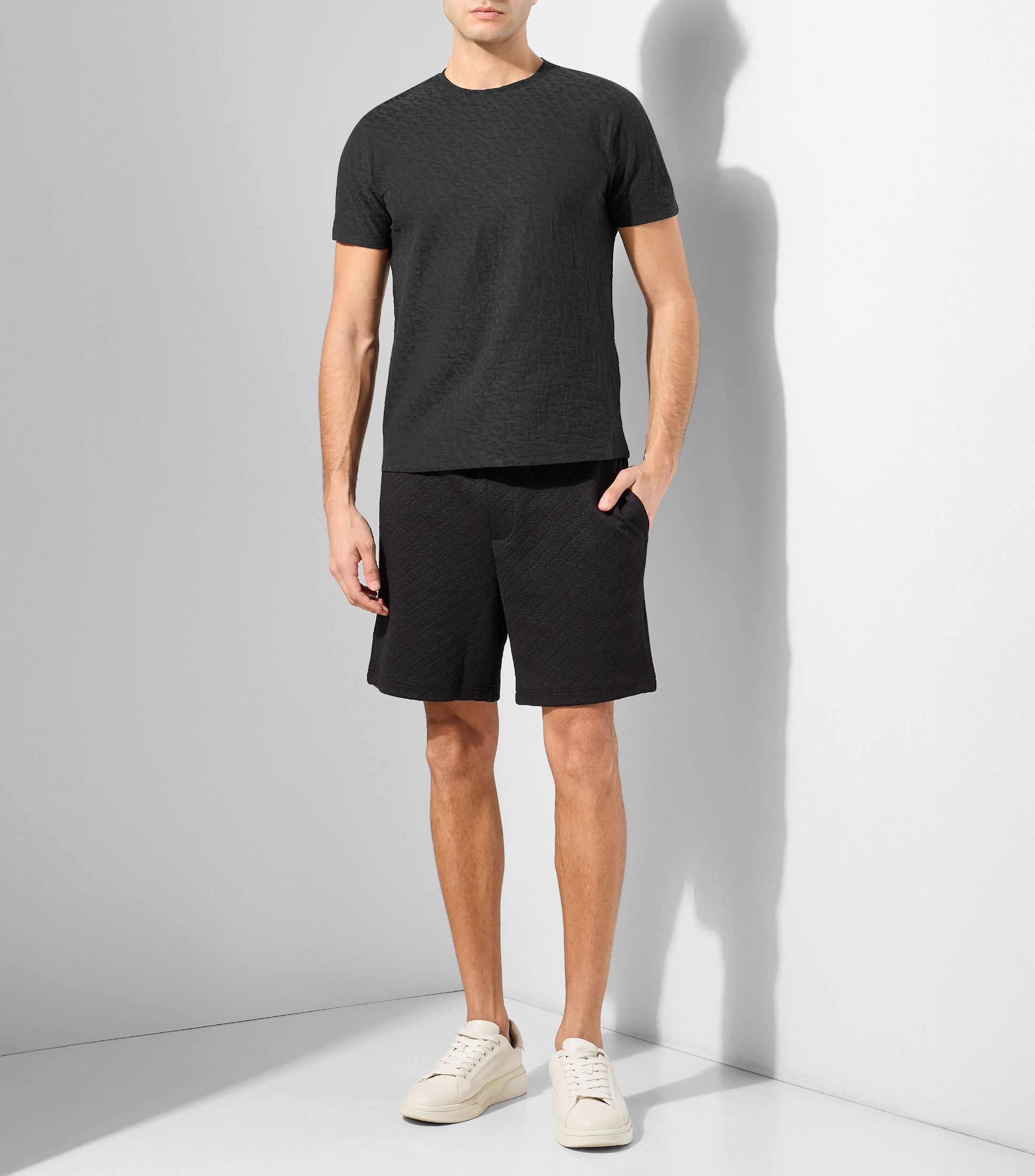 Playera cuello redondo manga corta sólida Hombre